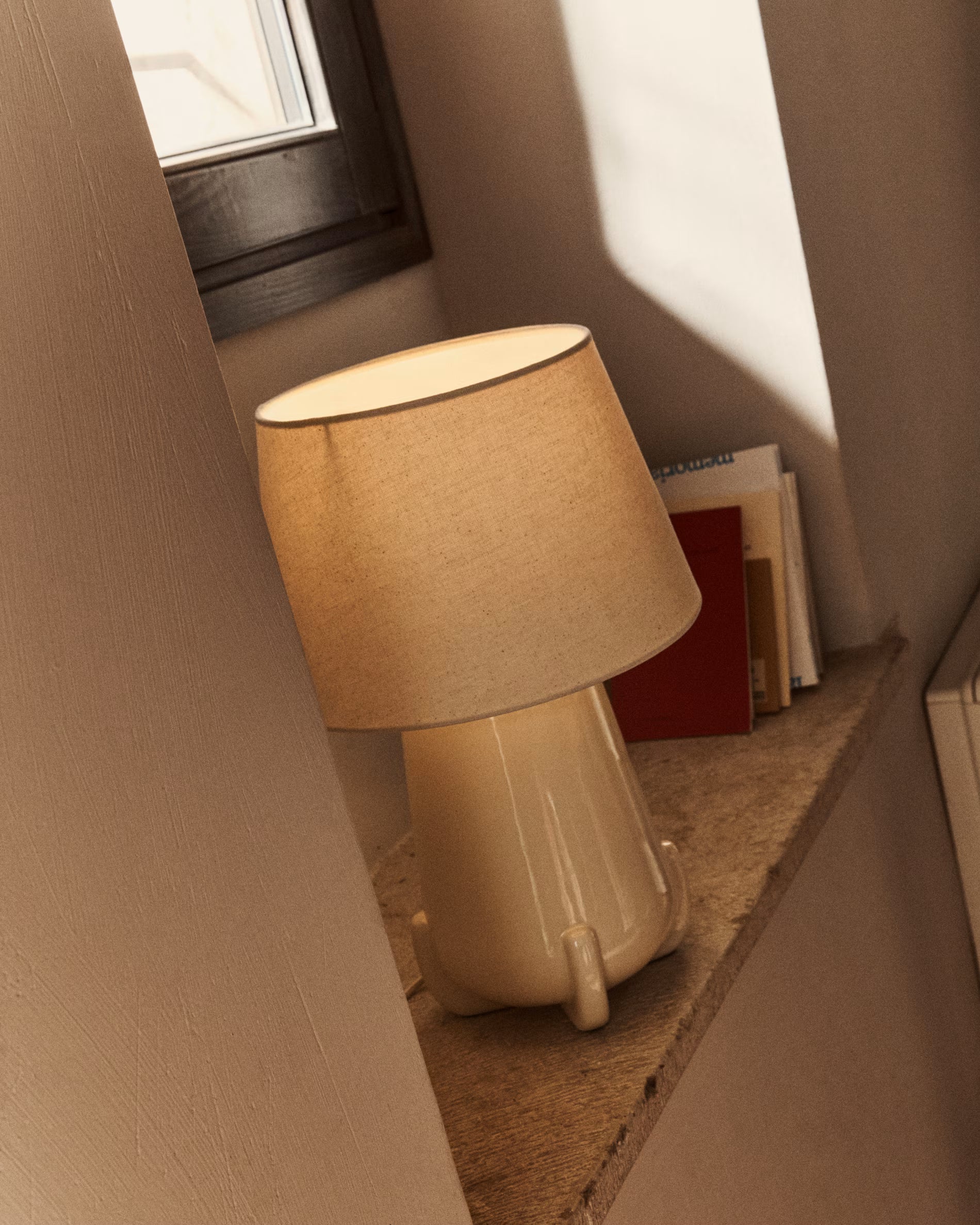 Tischlampe ODRA beige