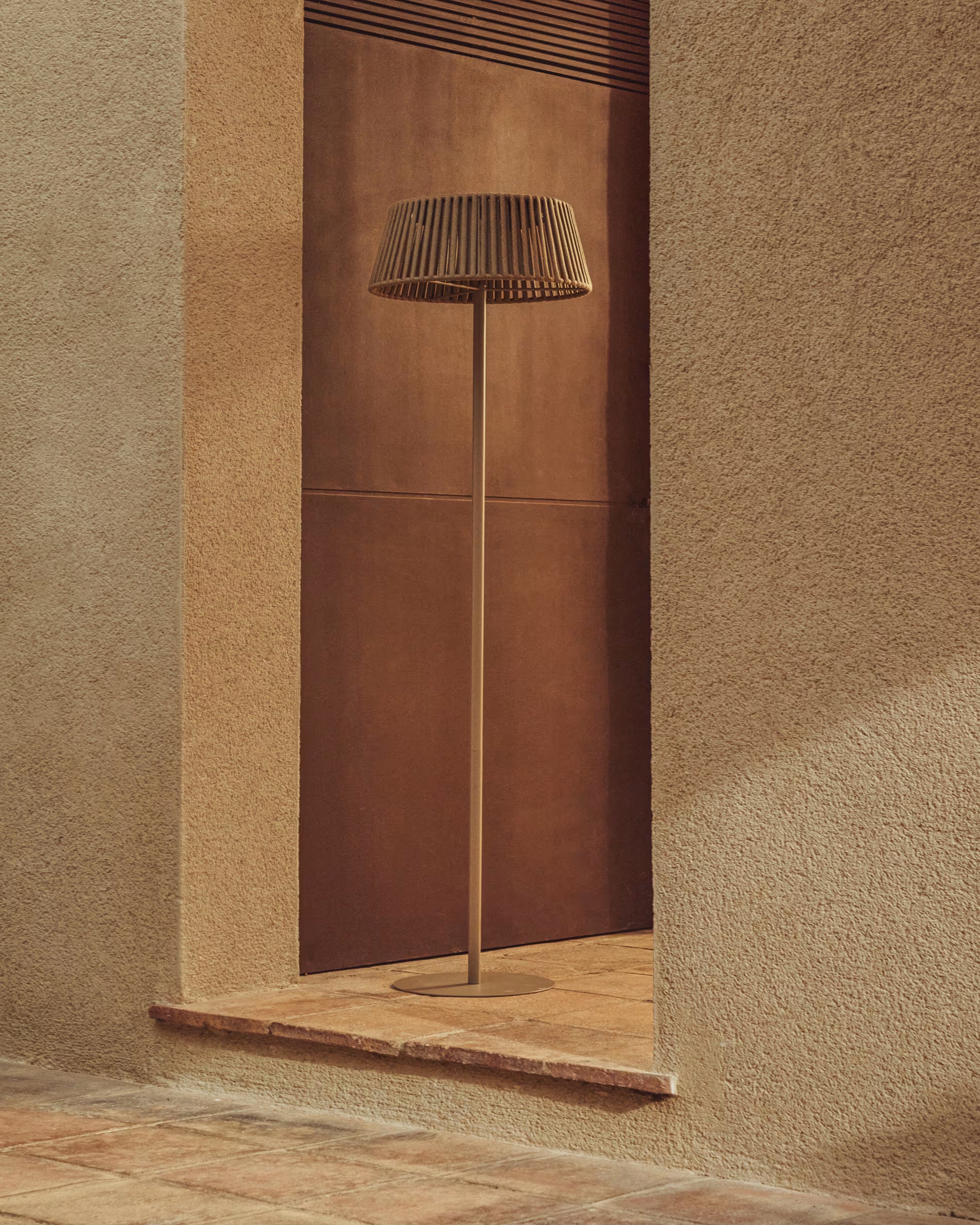 Solar-Stehlampe ALDET beige