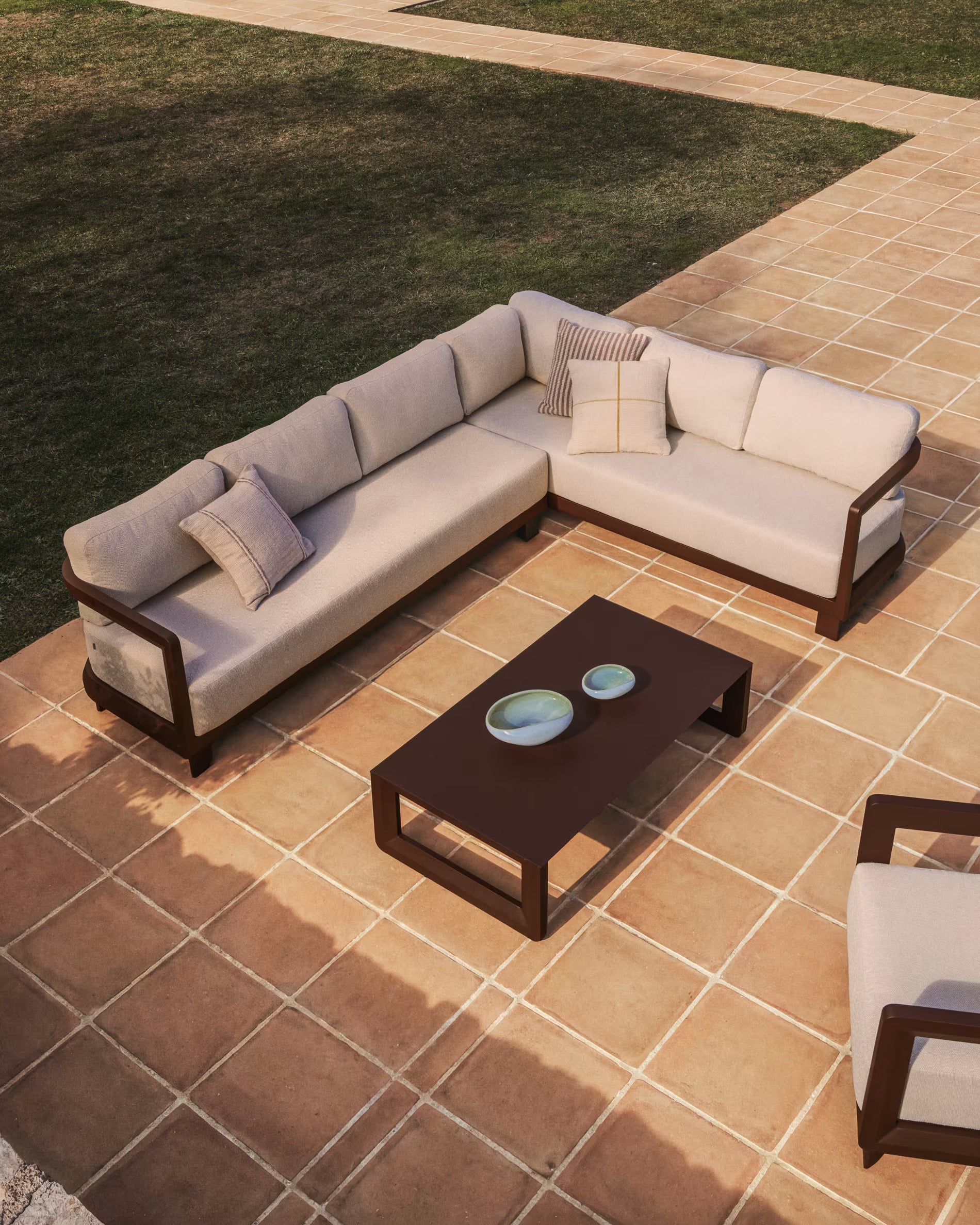 3-Seater Outdoor Sofa NERANO Brown [Ewelina] [Amelia spr]