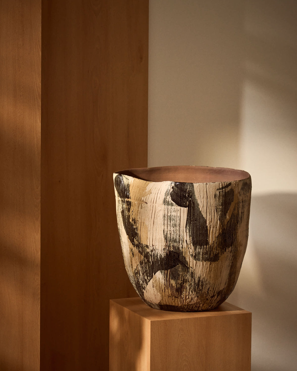 Wazon DIRVA brązowy ceramiczny – ujęcie 8