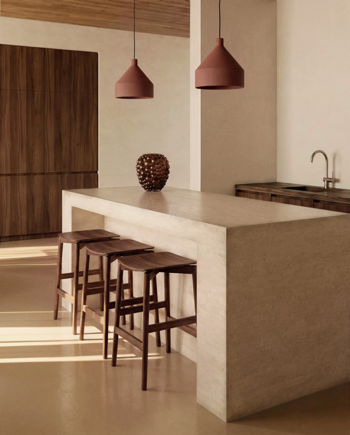 Hocker EVERA, dunkles Eichenfurnier
