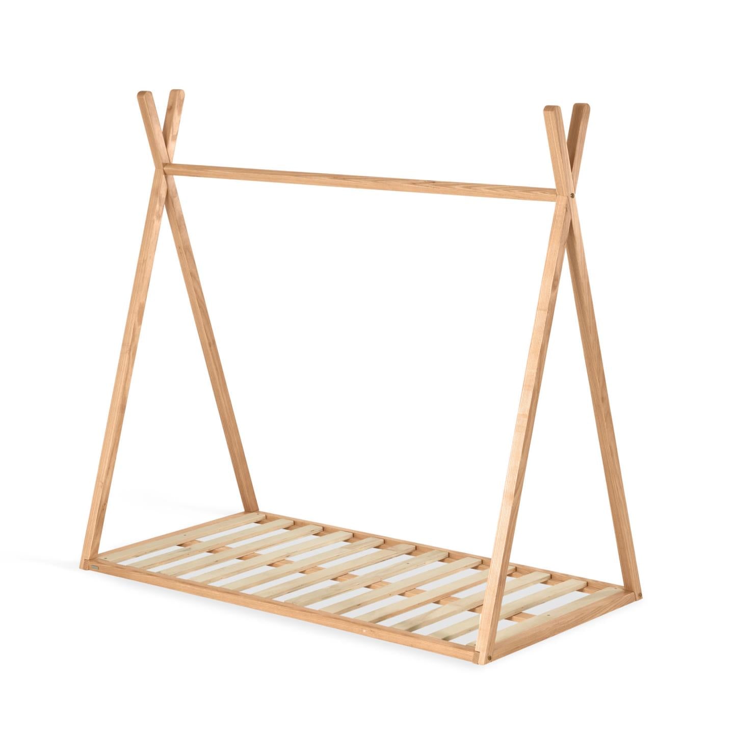 Łóżko tipi MARALIS lite drewno bukowe La Forma    Eye on Design