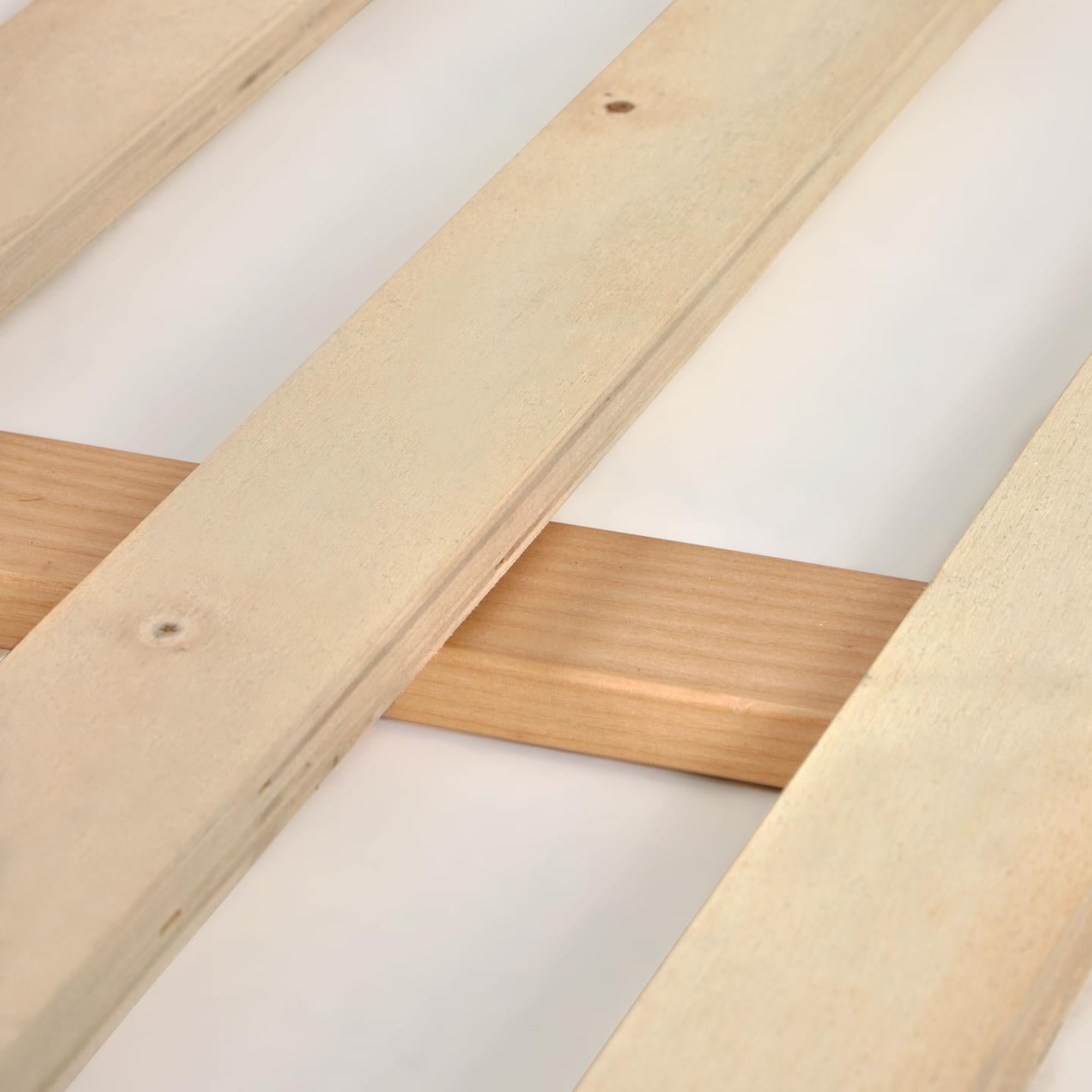 Łóżko tipi MARALIS lite drewno bukowe La Forma    Eye on Design