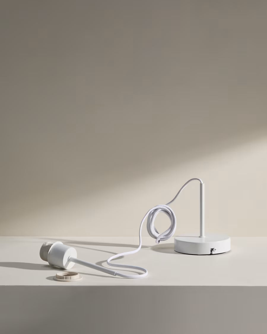 Befestigung der Fulvia White Hanging Lampe
