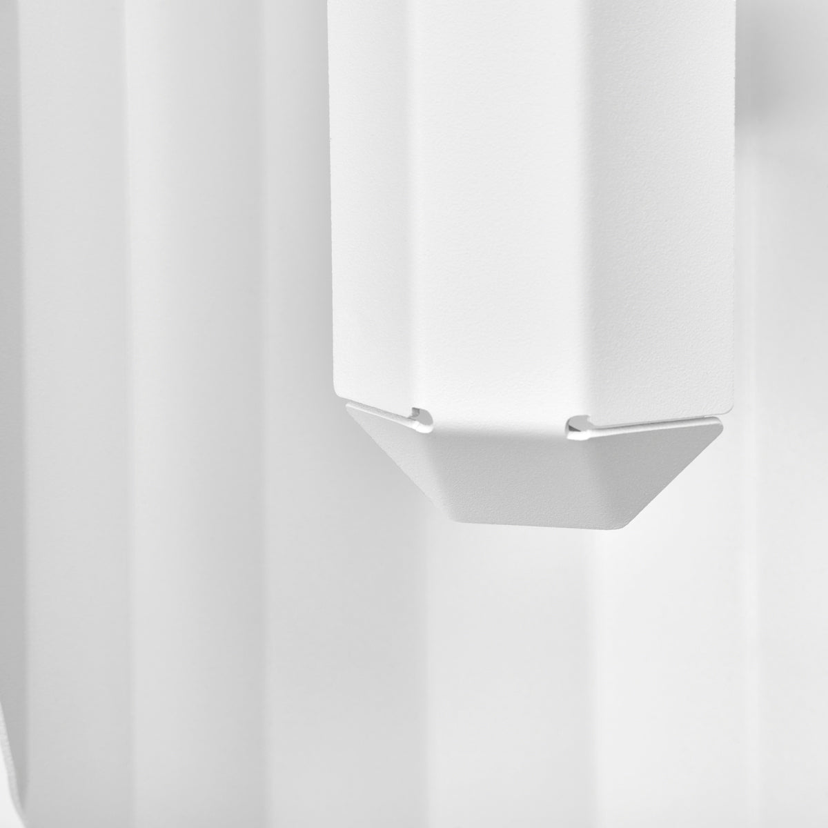 Wandleuchte APOLIN weiß