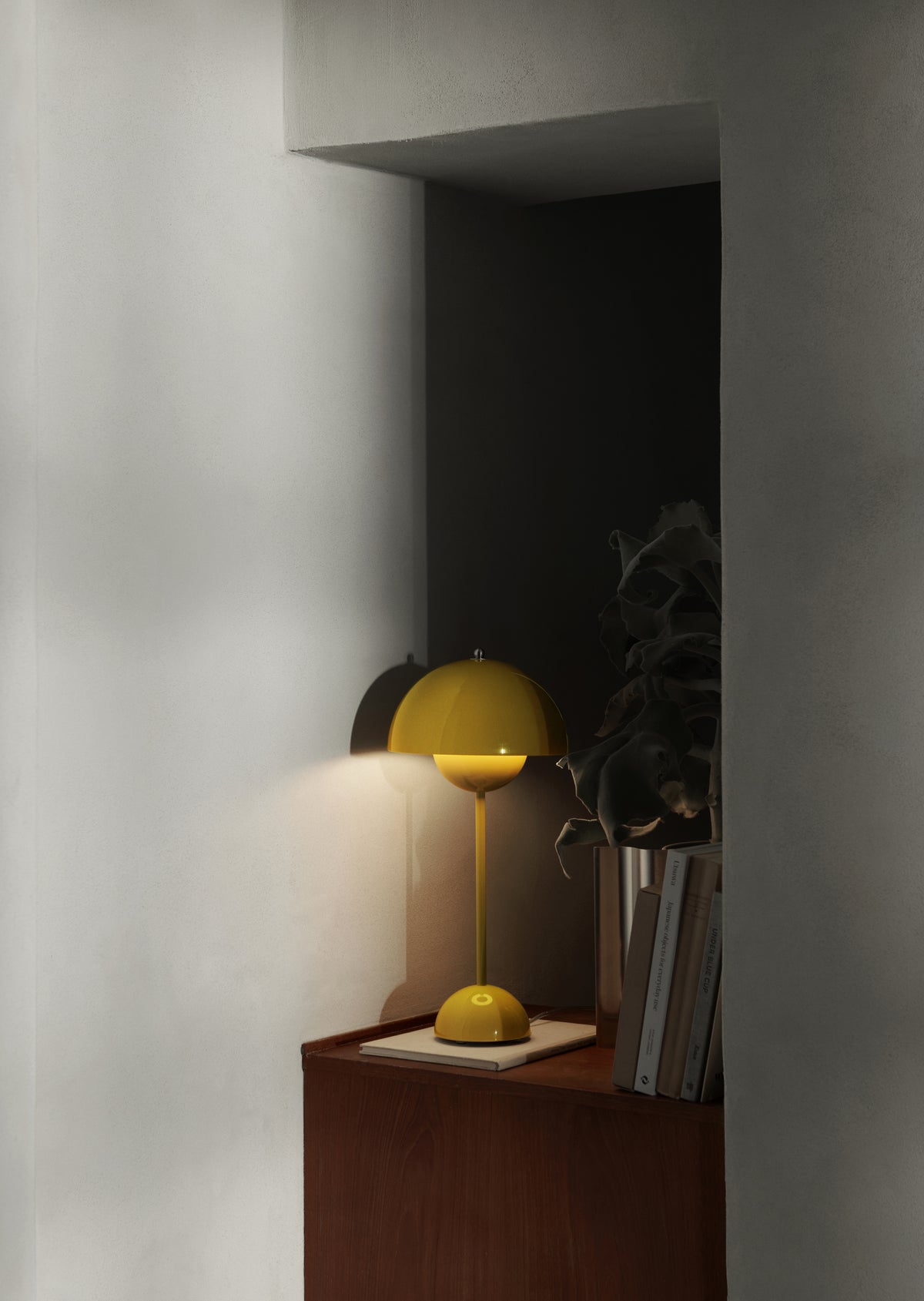 Tischlampe FLOWERPOT VP3 senfgelb