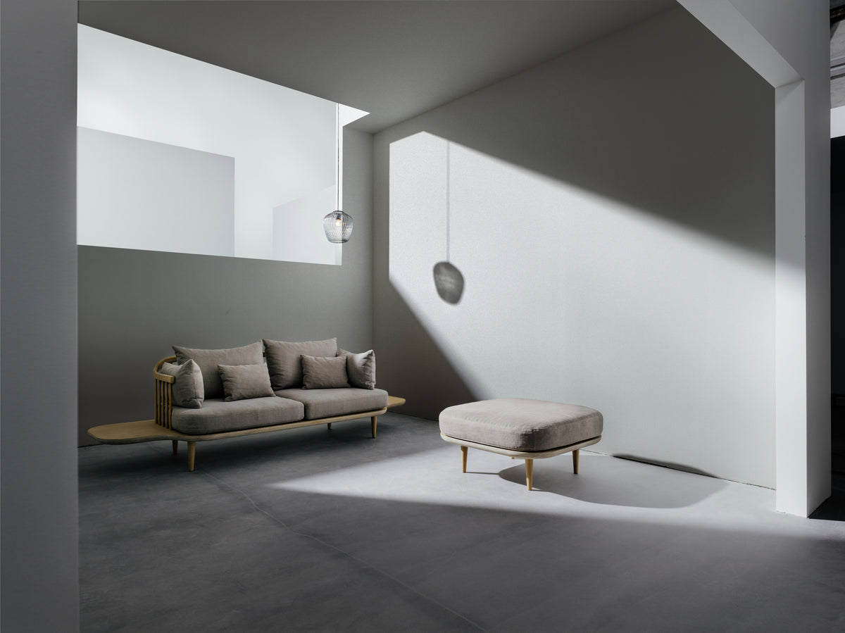 3-Sitzer Sofa FLY SC3 mit Eichenbasis