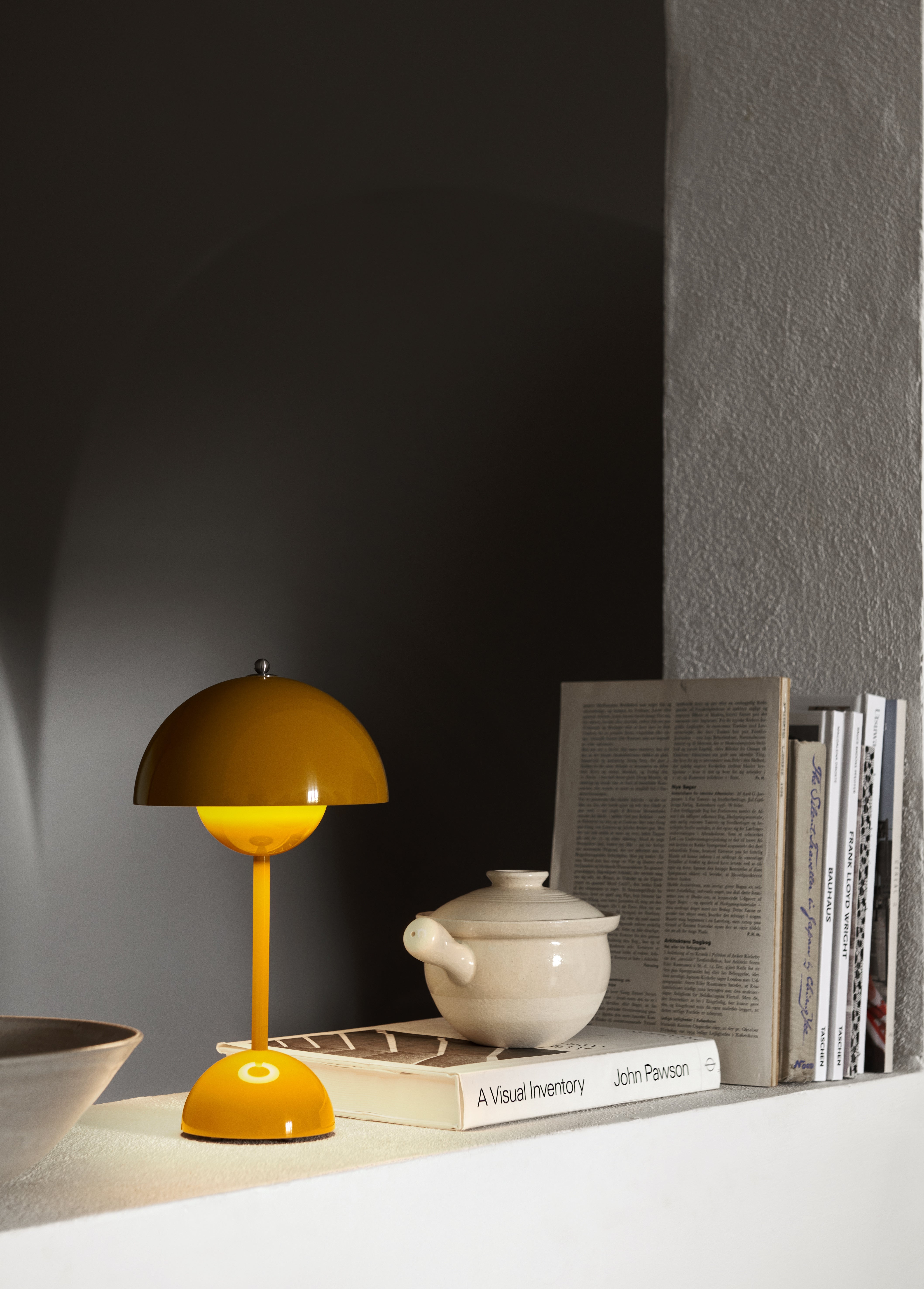 Tragbare Lampe FLOWERPOT VP9 in Senfgelb
