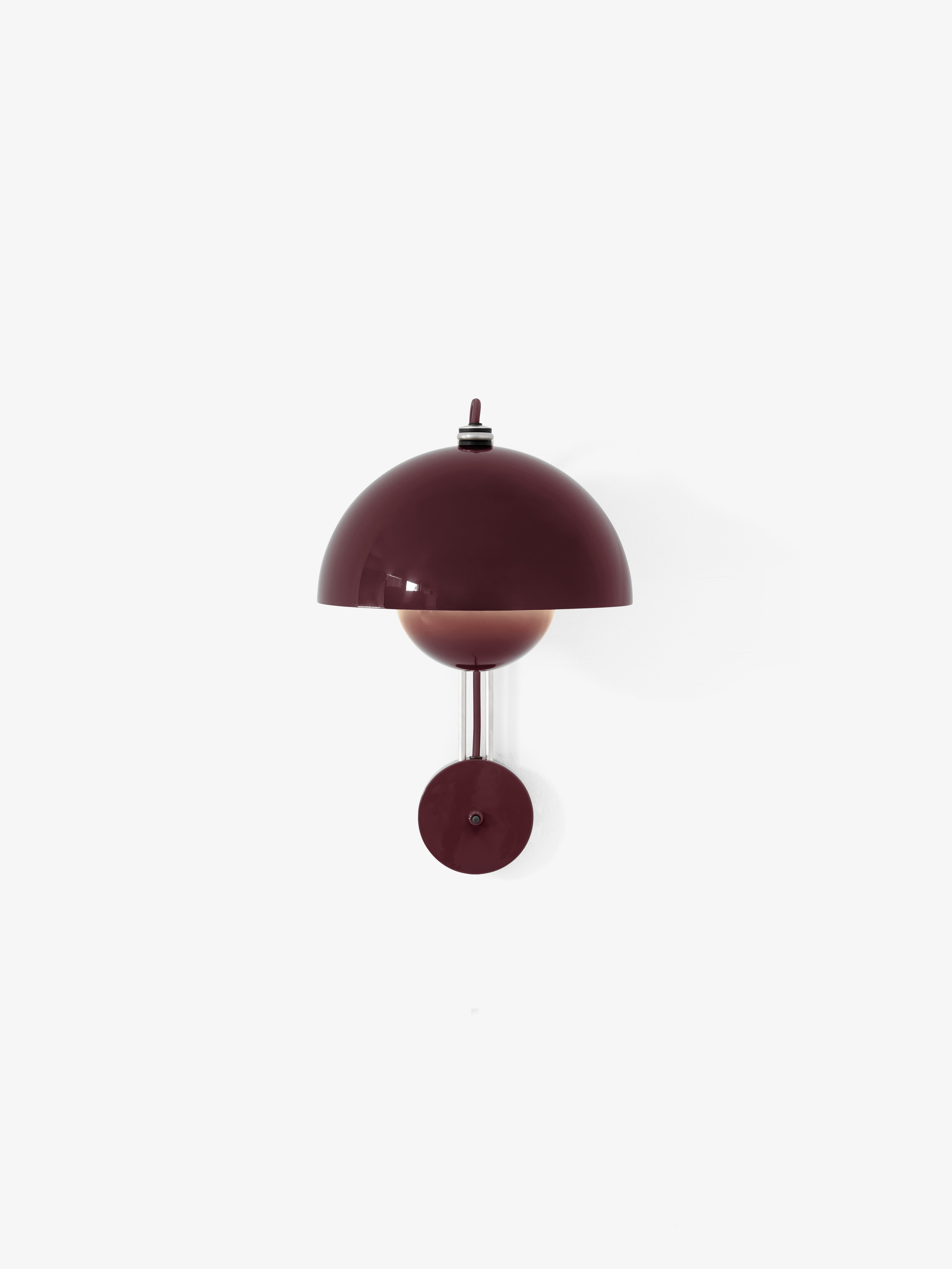 Wandlampe FLOWERPOT VP8 in dunkler Pflaume