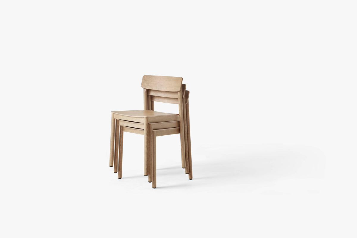 Stuhl BETTY TK2 lackierte Eiche