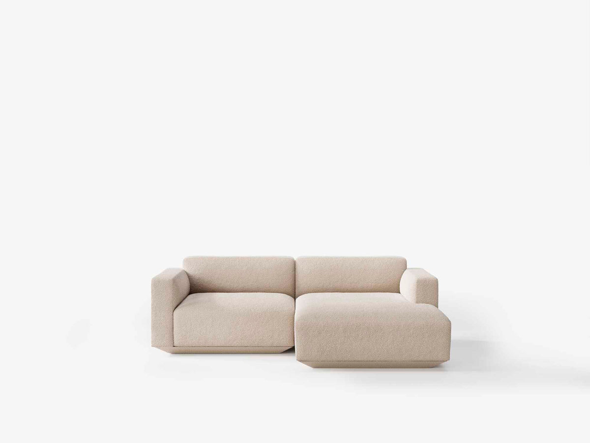 Rechtsseitige modulare 3-Sitzer-Couch DEVELIUS gepolstert