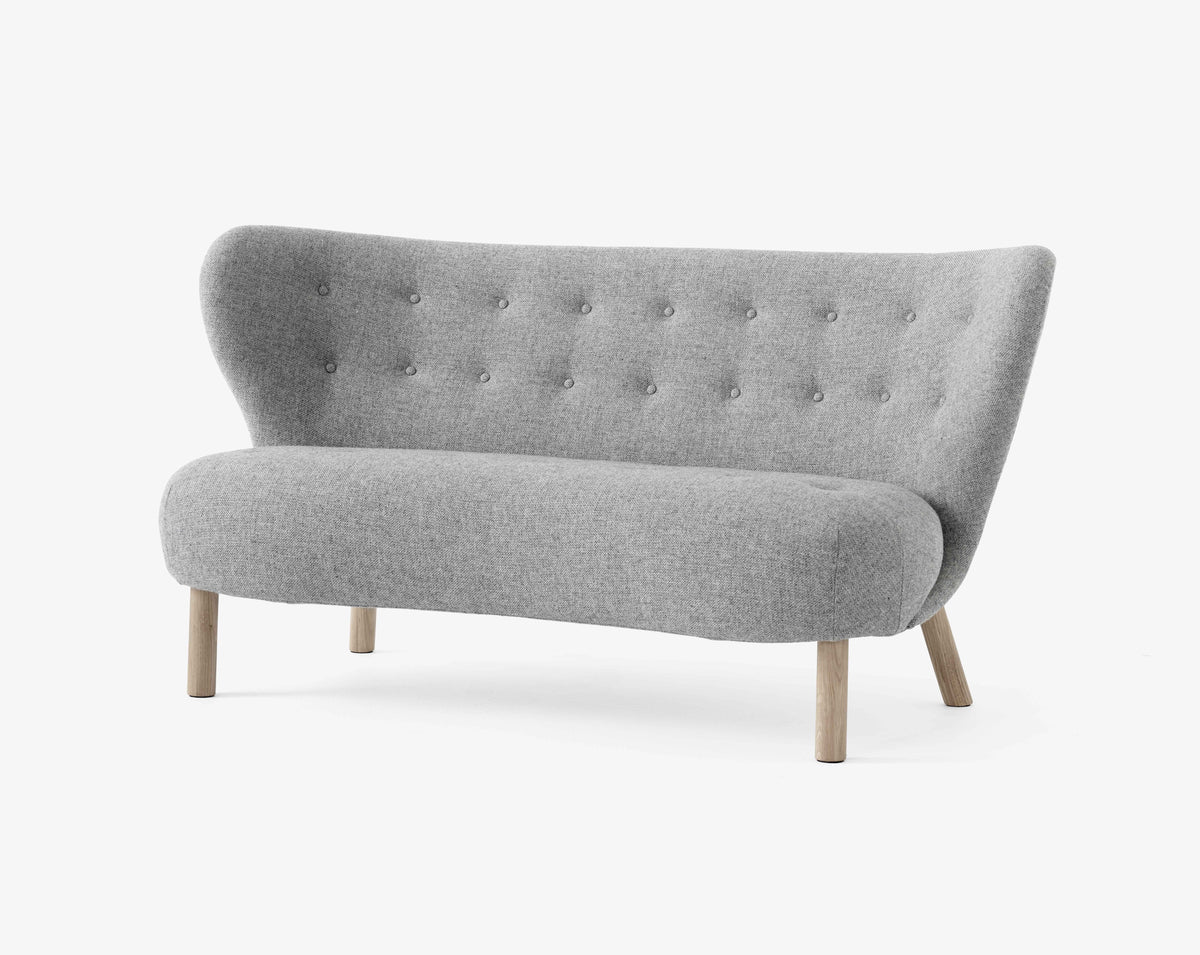 Zweisitzer-Sofa LITTLE PETRA VB2 mit Eichenholzgestell