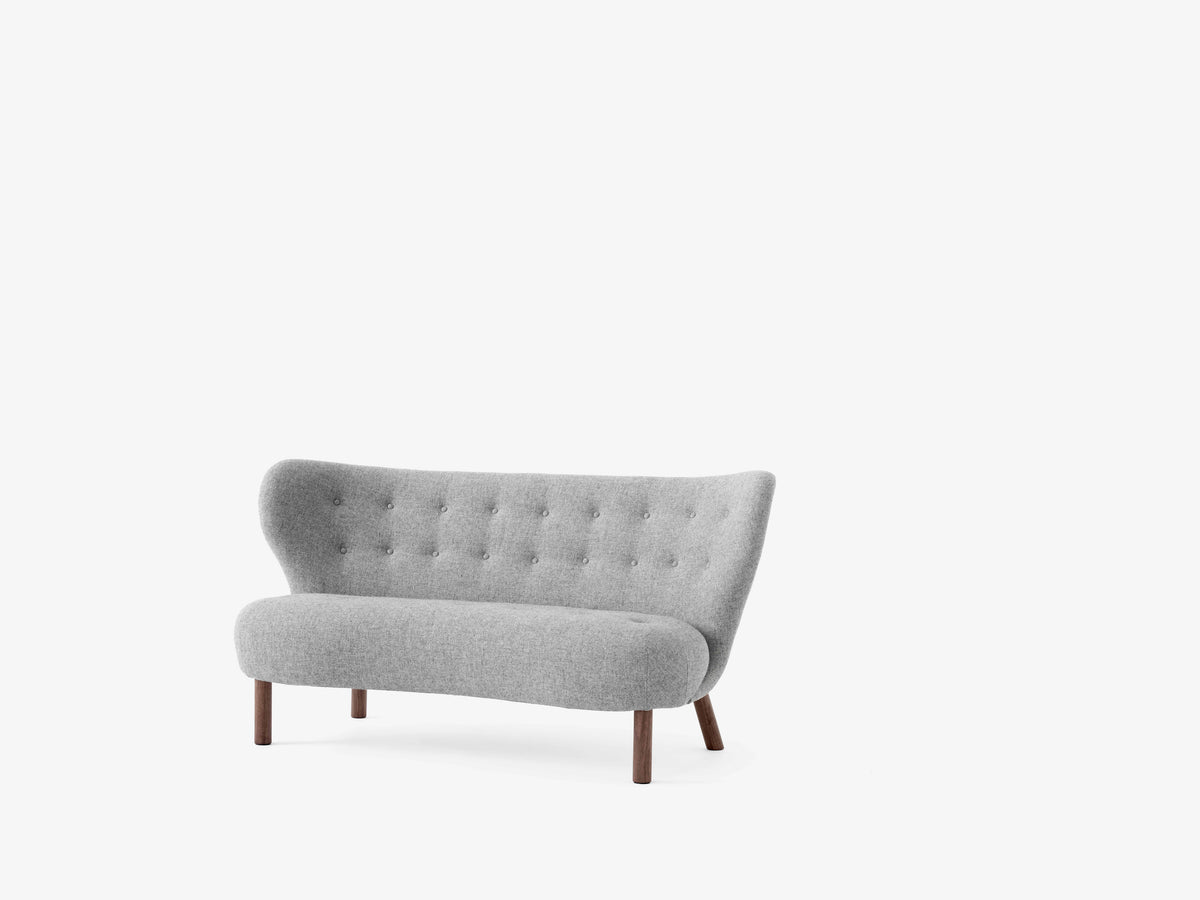 Zweisitzer-Sofa LITTLE PETRA VB2 mit Nussbaumgestell