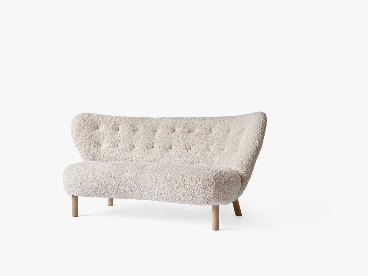 Zweisitzer-Sofa LITTLE PETRA VB2 mit Eichenholzgestell