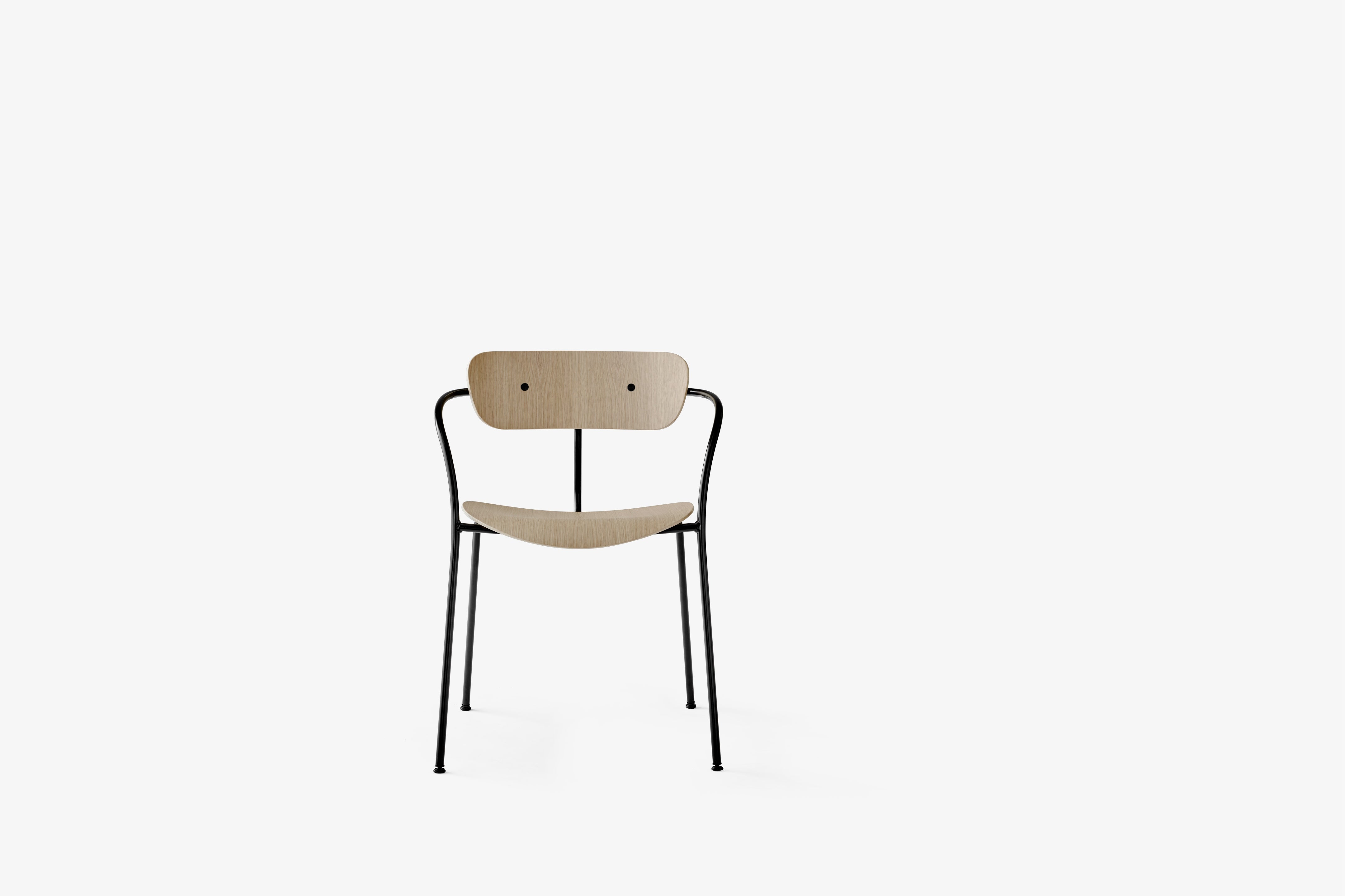 Sessel mit Armlehnen PAVILION AV2 lackierte Eiche mit schwarzem Gestell