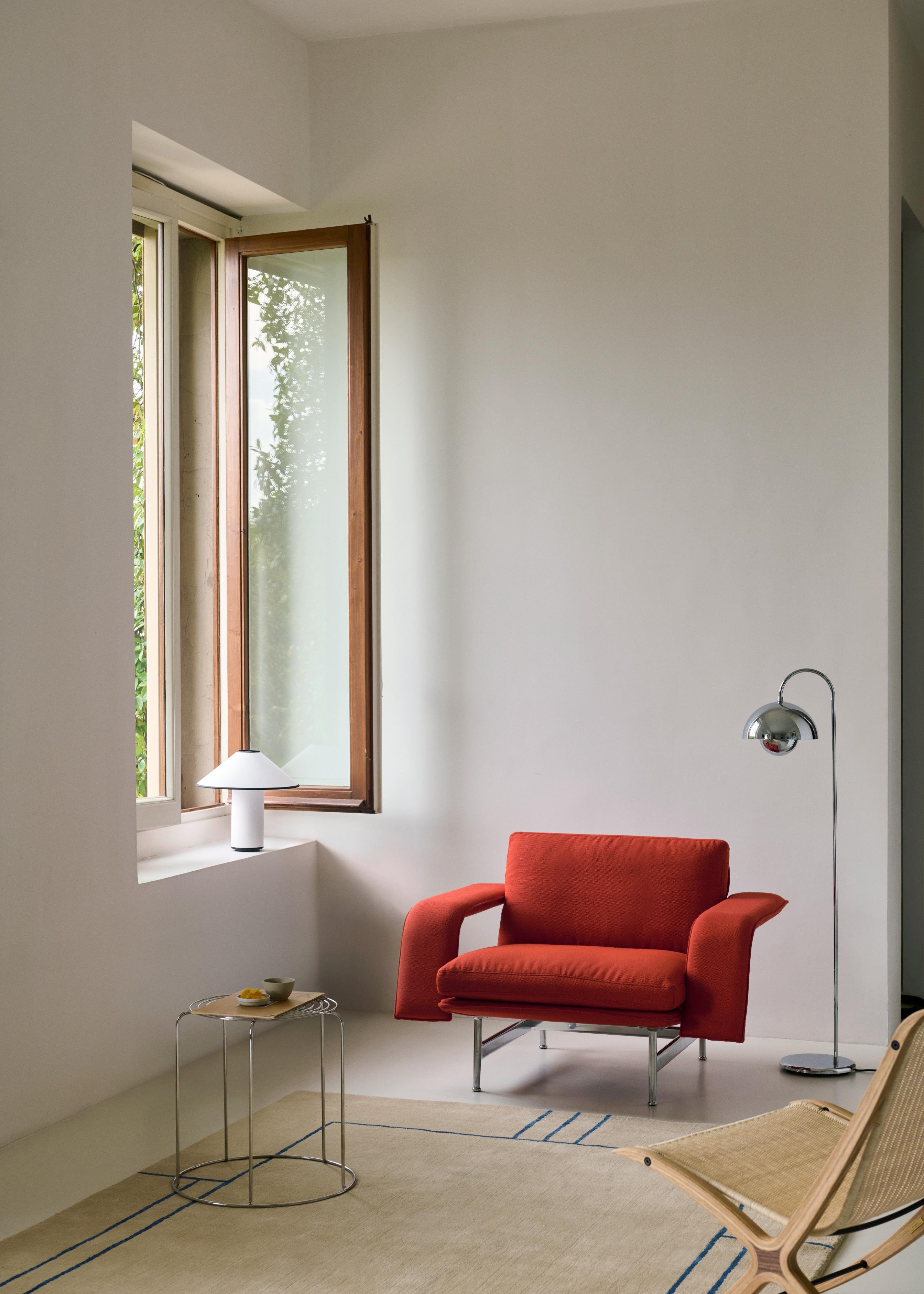 COLETTE ATD6 Table Lamp in White with Black Finish