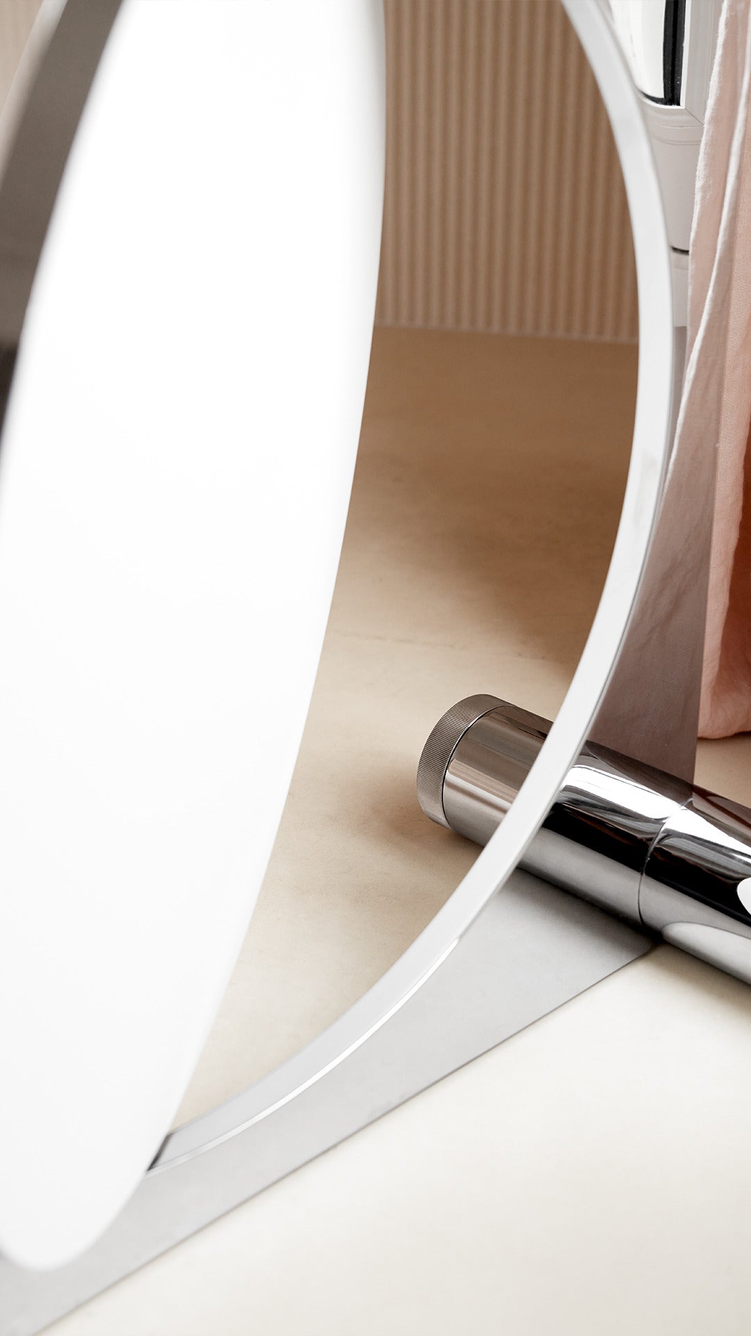 MOONSETTER chrome floor lamp