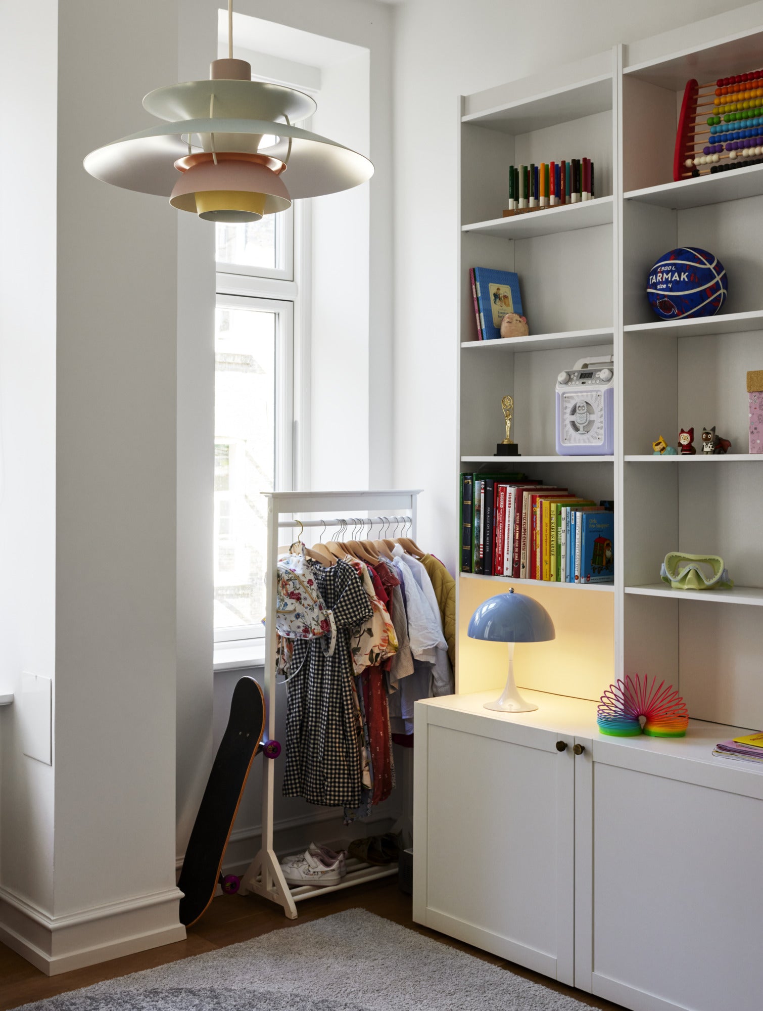 Pendelleuchte PH 5 pastellfarbig ostrich mit blau und rosa