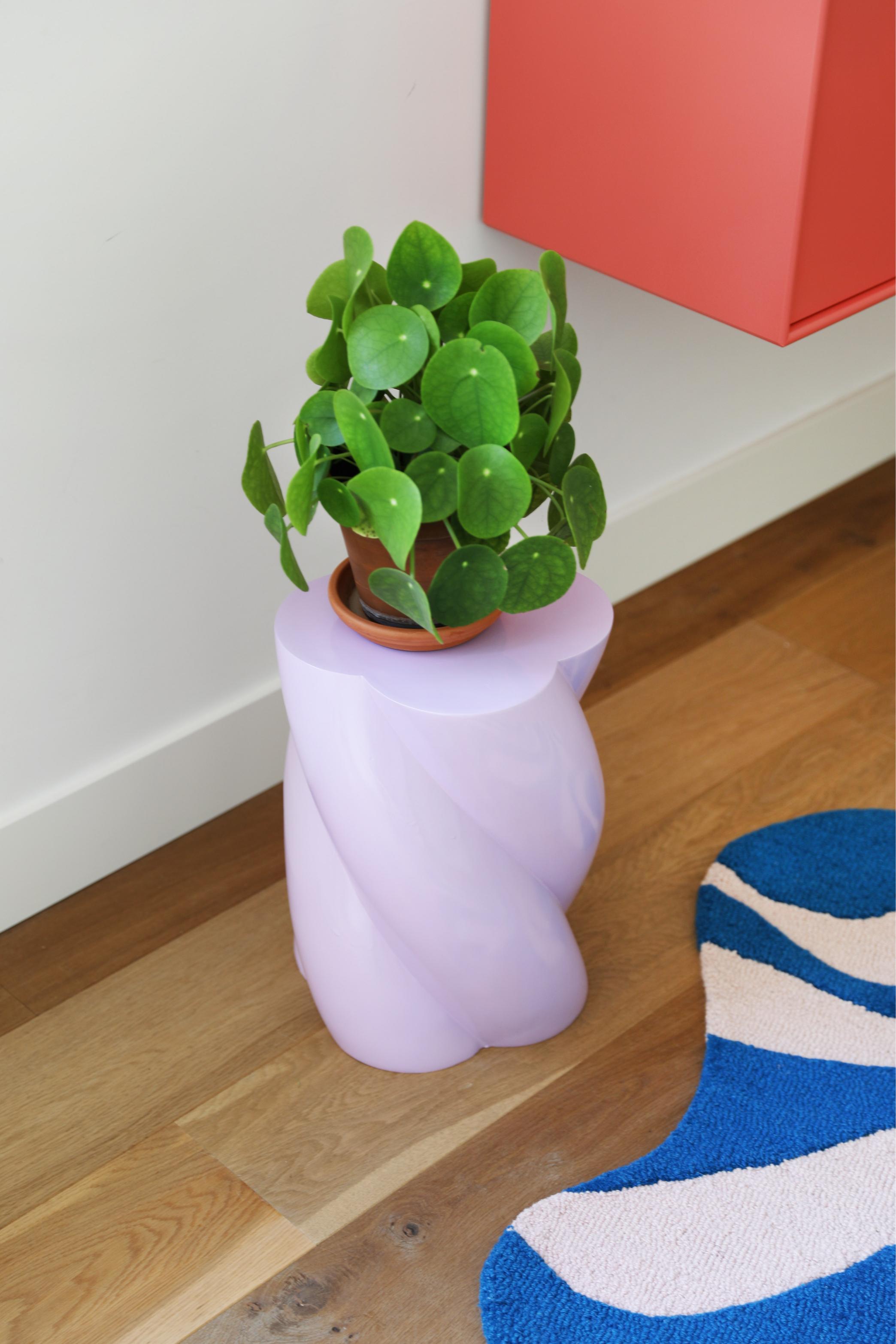 MARSHMALLOW Side Table Lilac