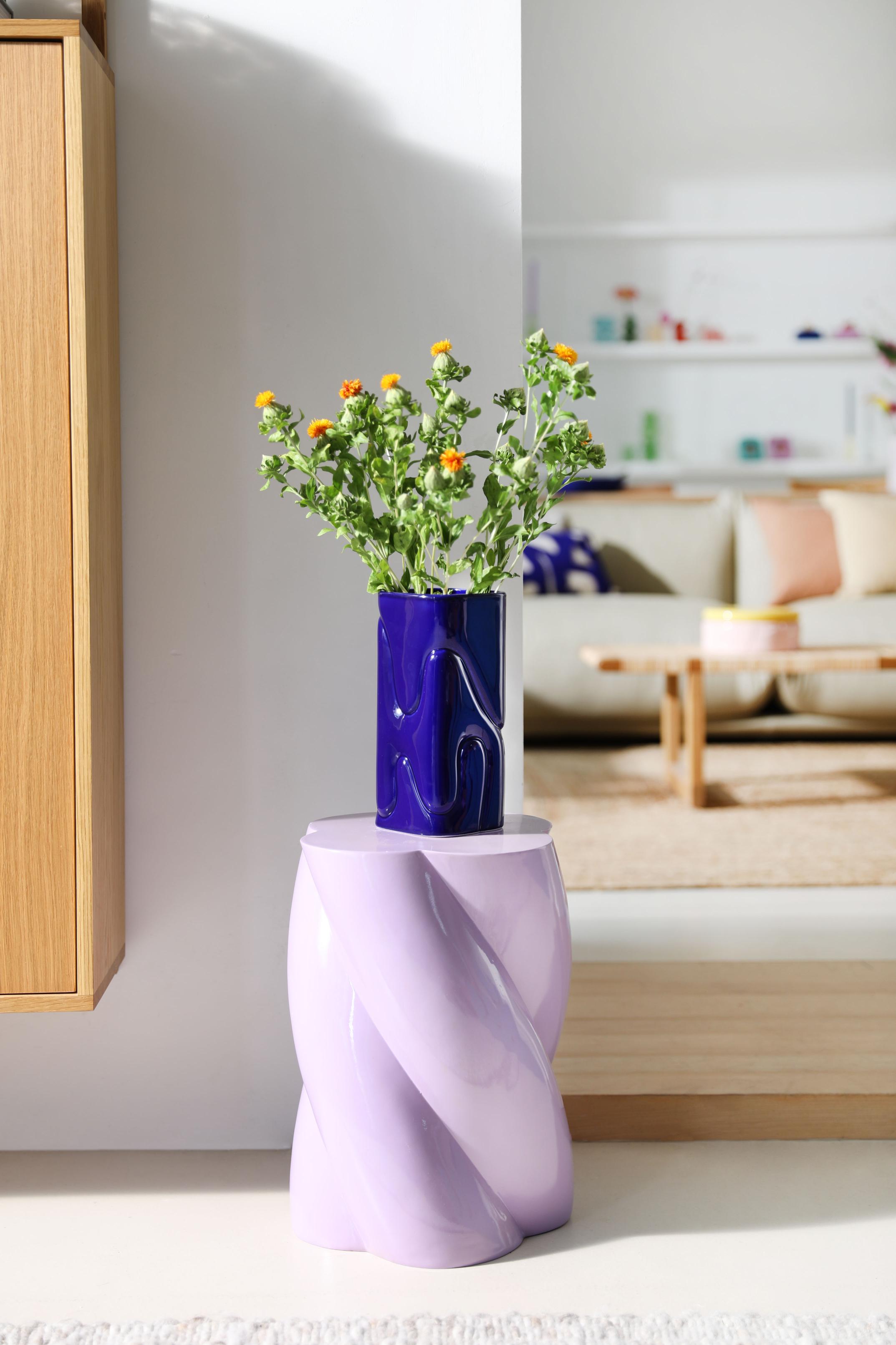 MARSHMALLOW Side Table Lilac