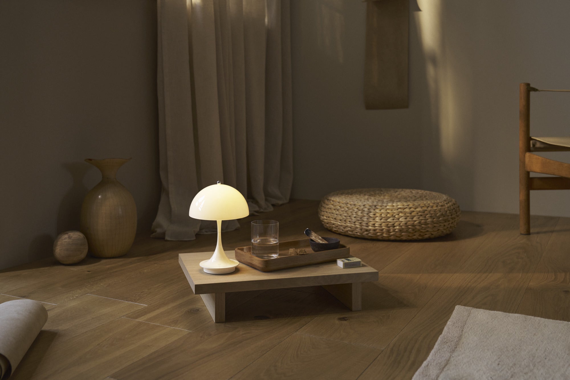 Portable Lamp PANTHELLA 250 Beige Opal