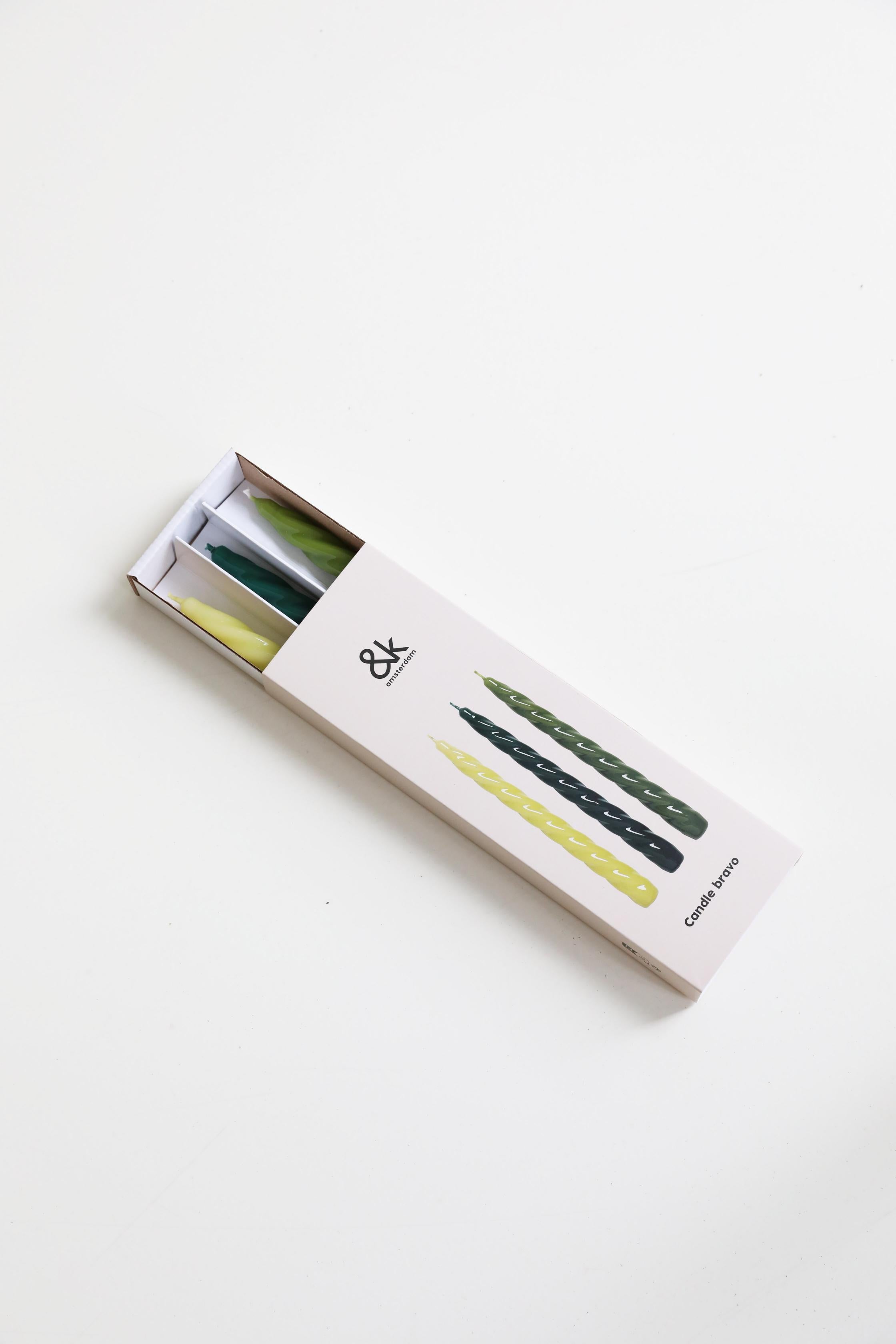 Set von Kerzen BRAVO GREENS grün