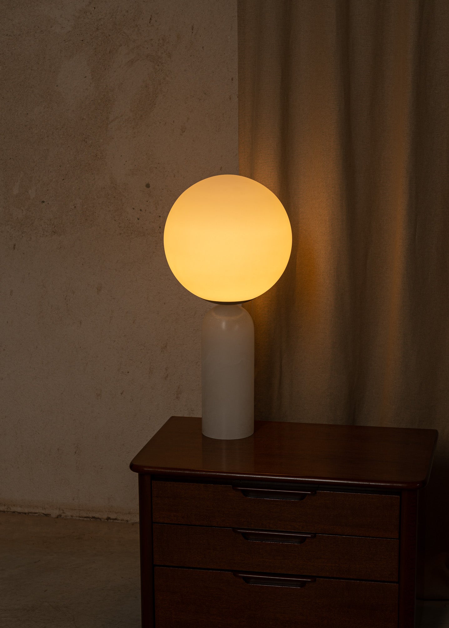 Tischlampe ATLAS weißer Alabaster