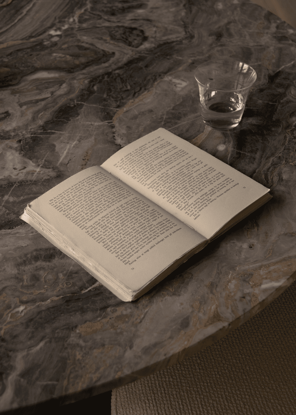 Stahltisch ANDROGYNE