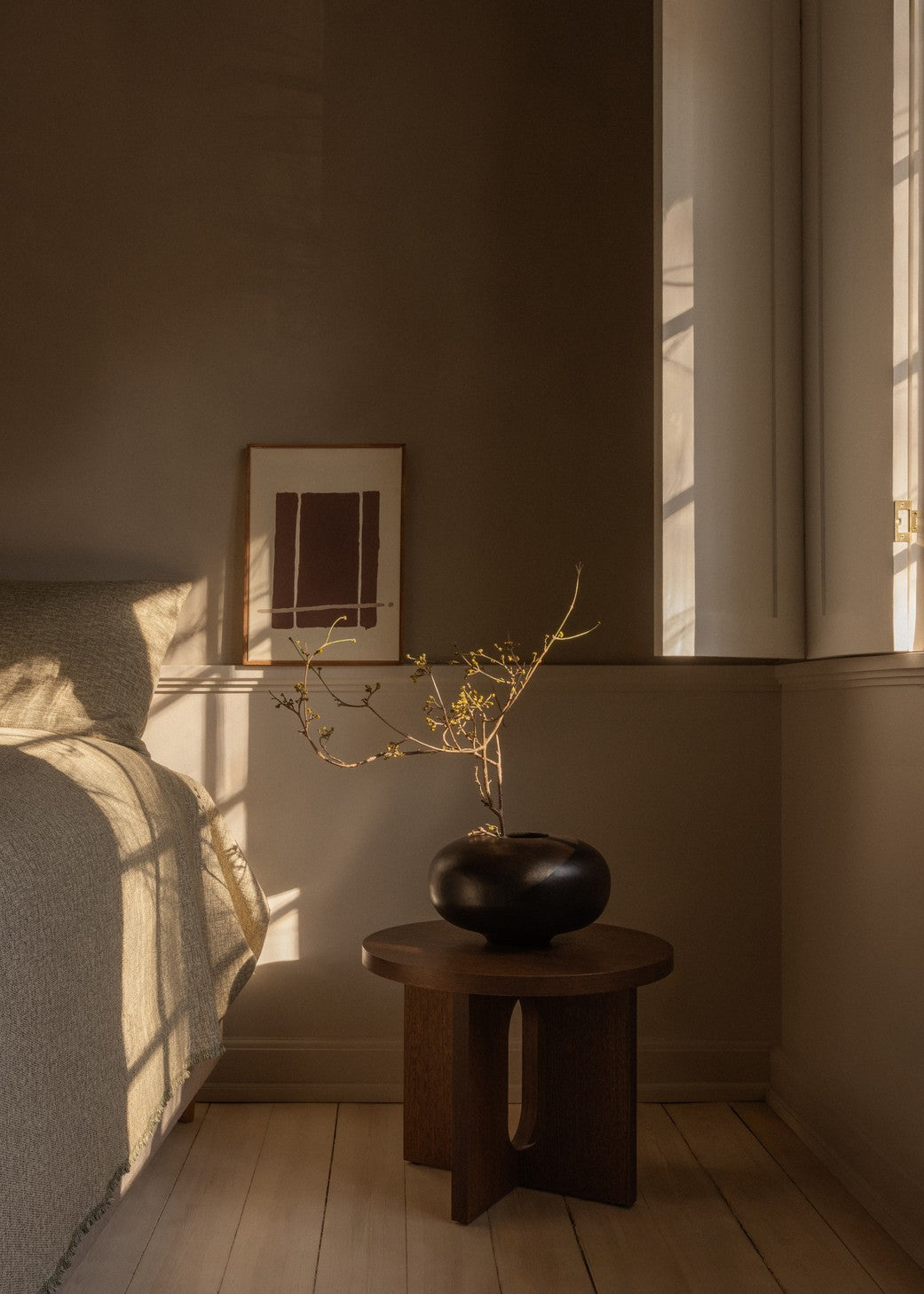 Vase SURROUND aus Mango-Holz