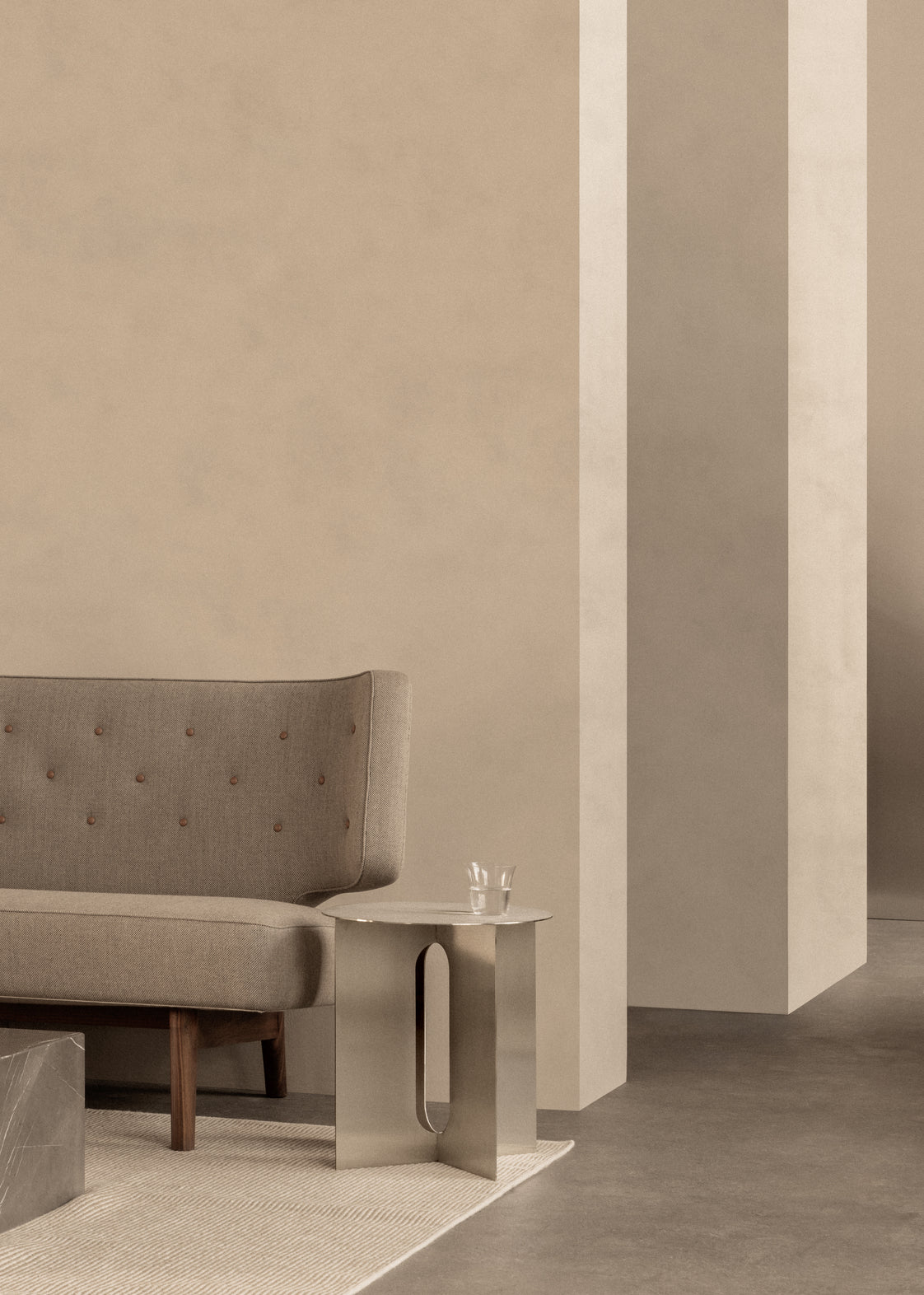 ANDROGYNE Steel Side Table