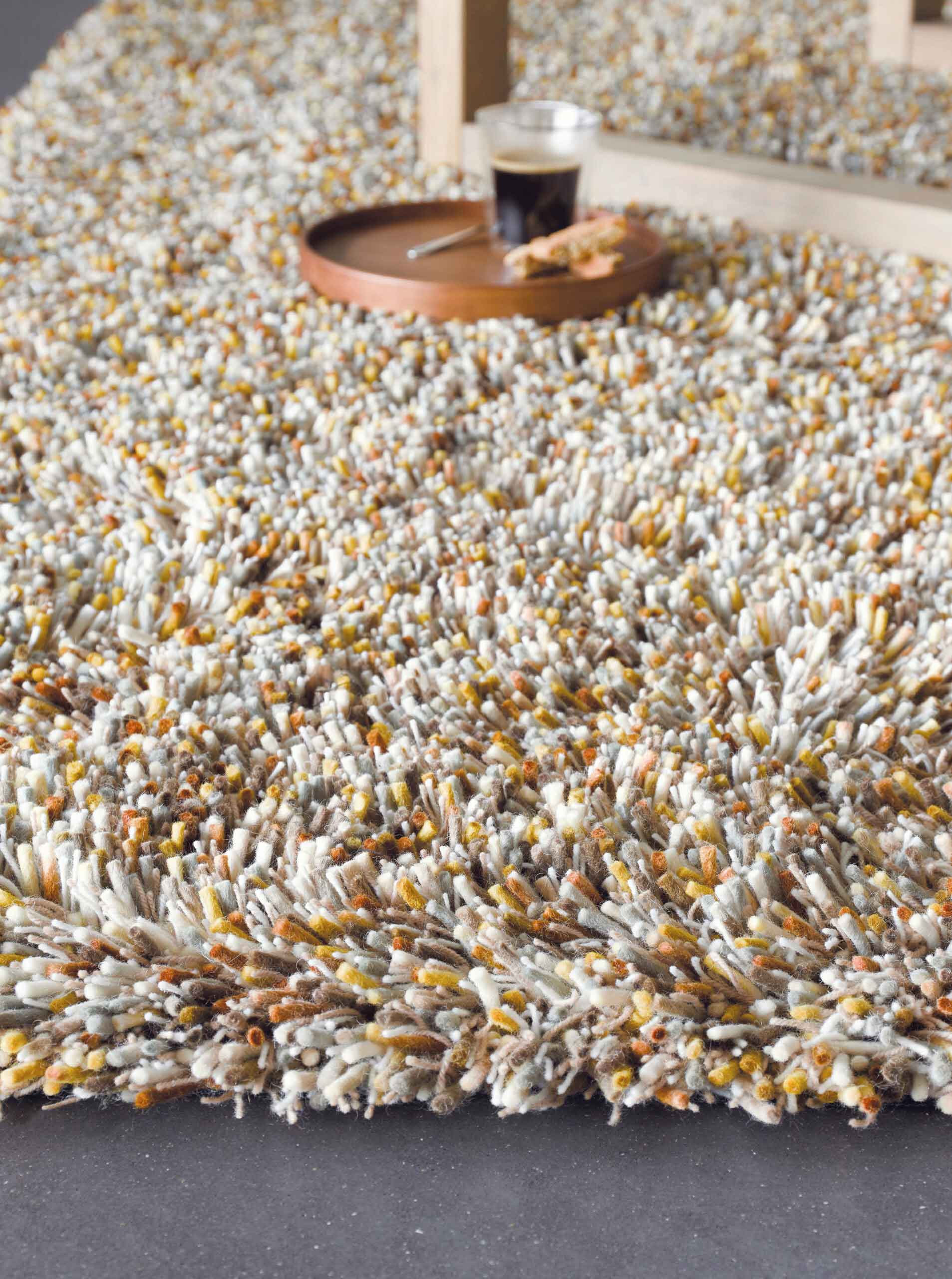 YOUNG cream-orange rug with long pile