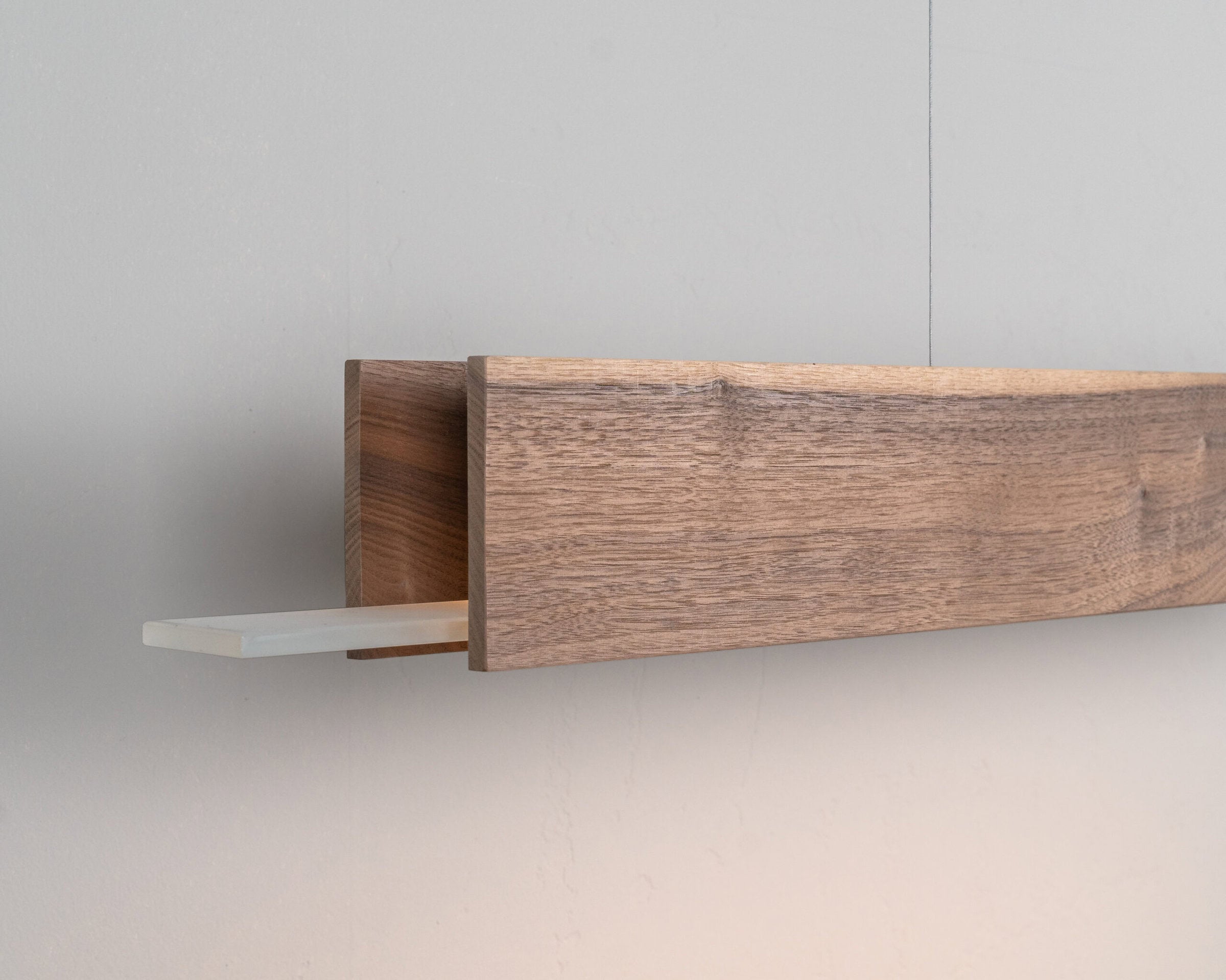 BLAZE pendant lamp walnut wood