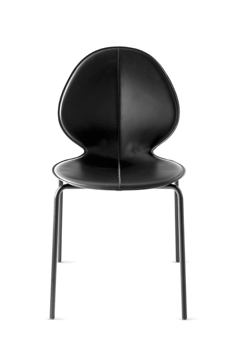 BASIL chair with black seat and black metal base