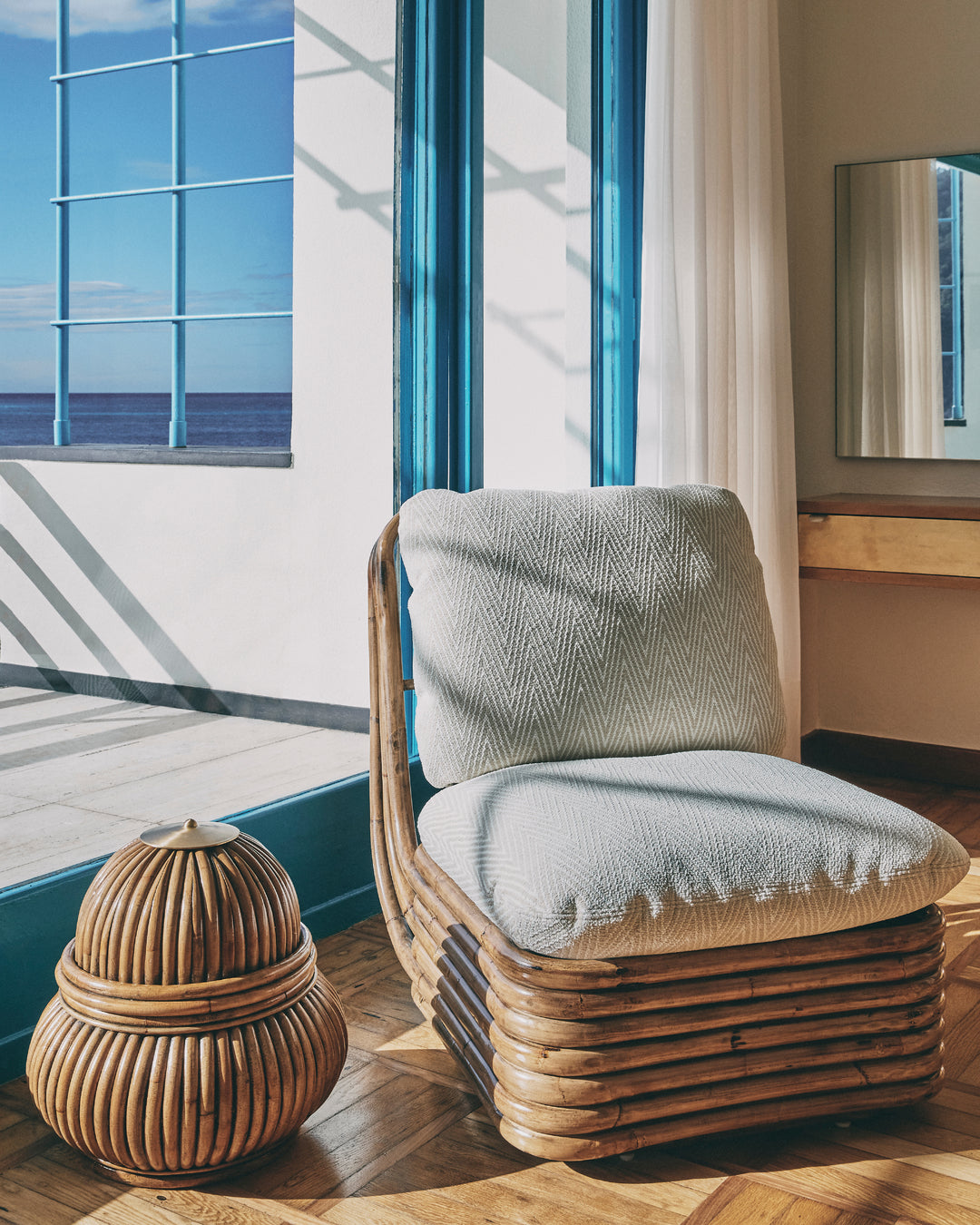 BOHEMIAN 72 armchair upholstered with a rattan base