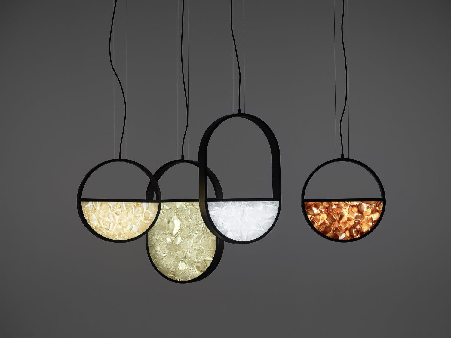 Hanging lamp Geometric Oval 1/3 Glass shiny brokisglass