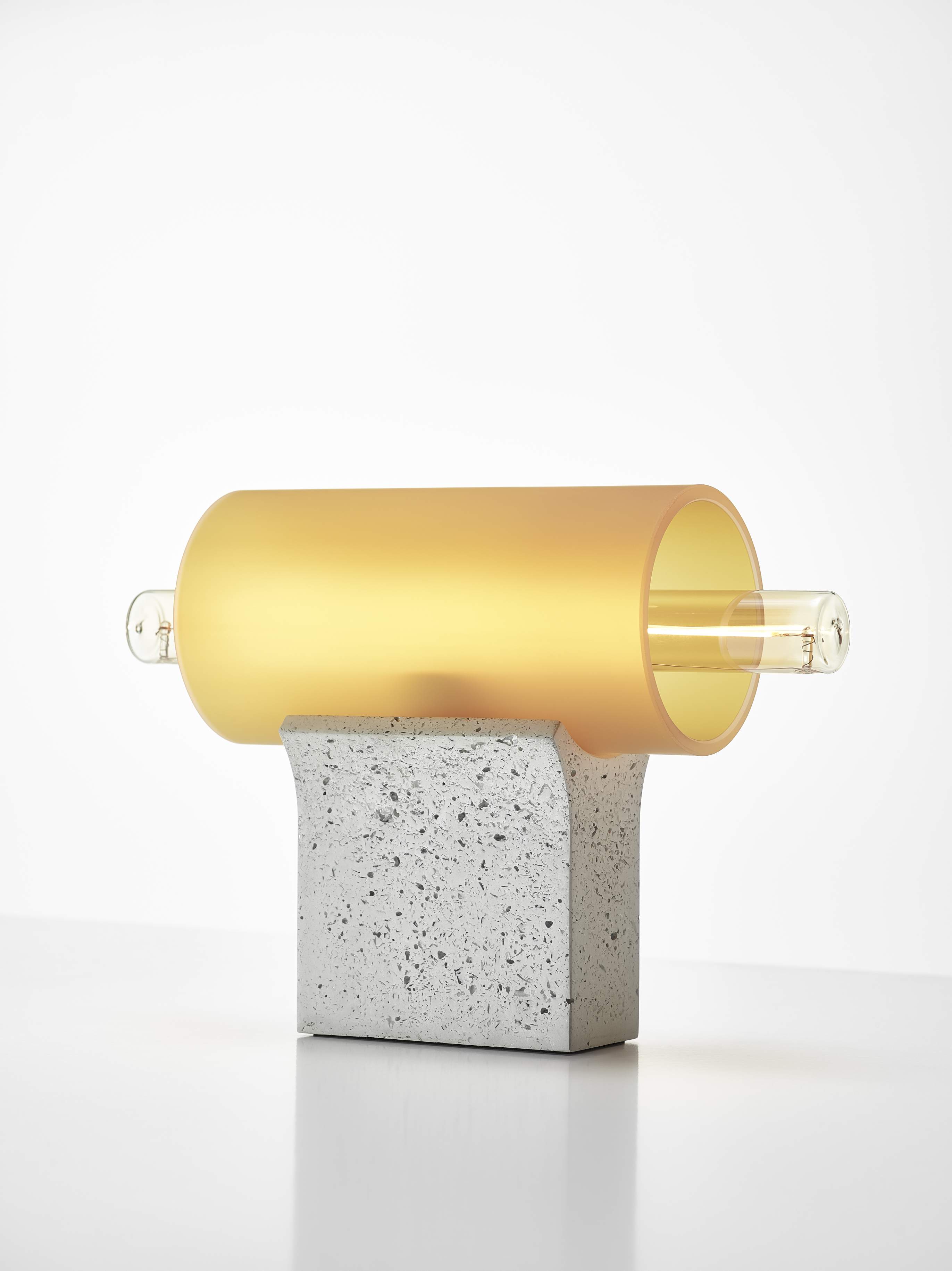 Overlay table lamp concrete