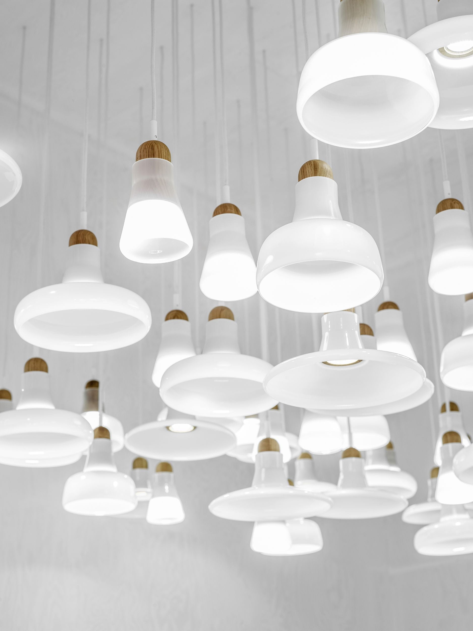 Shadows PC896 Shadows PC896 shiny glass