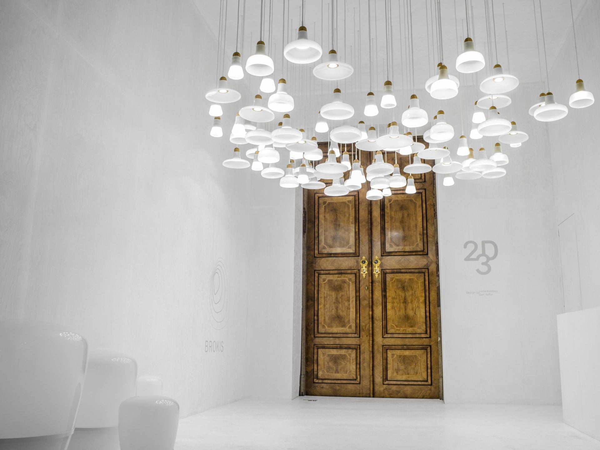 Shadows PC896 Shadows PC896 shiny glass