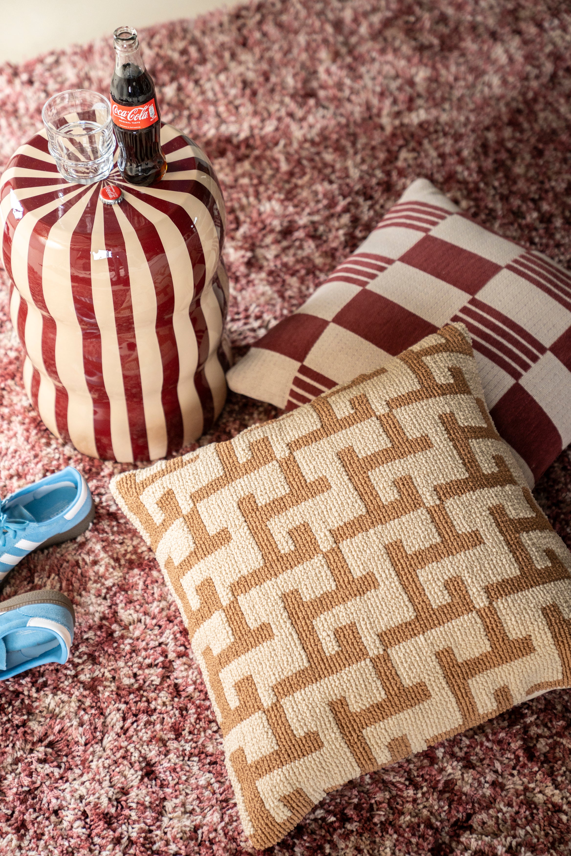 ZIGGY mustard pillow with beige