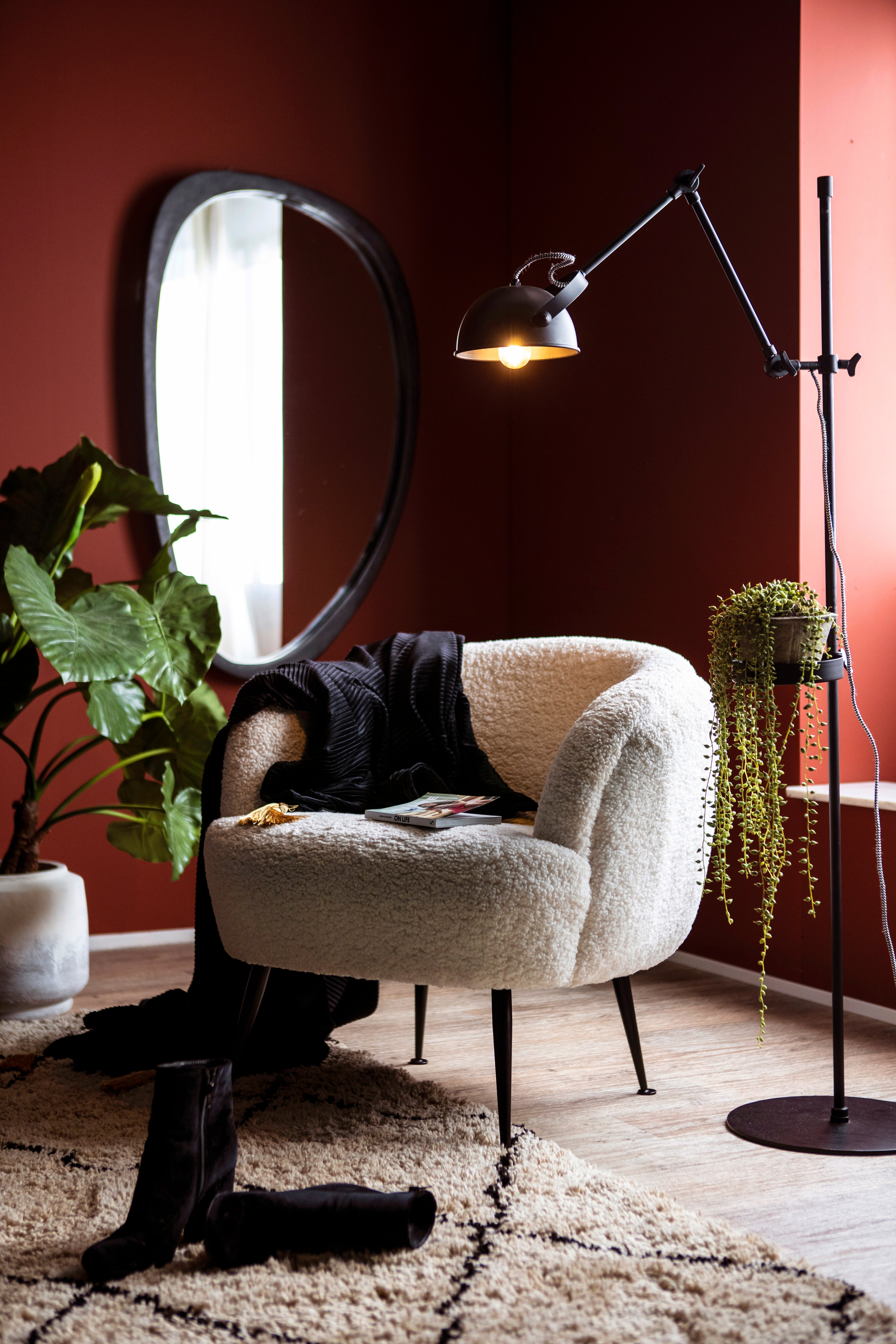 Lustro PLECTO schwarzes Mangoholz