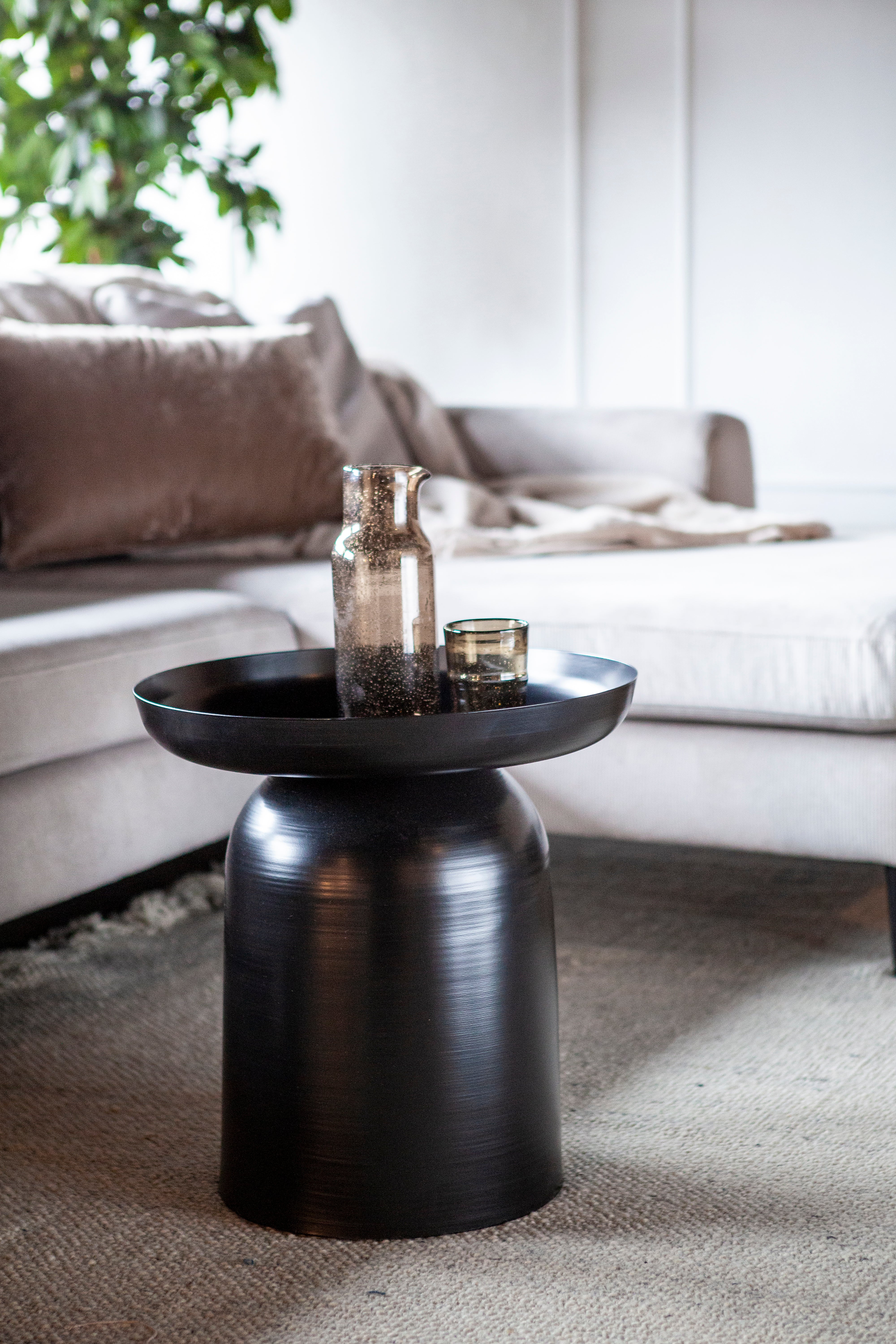 BODIE Black Side Table