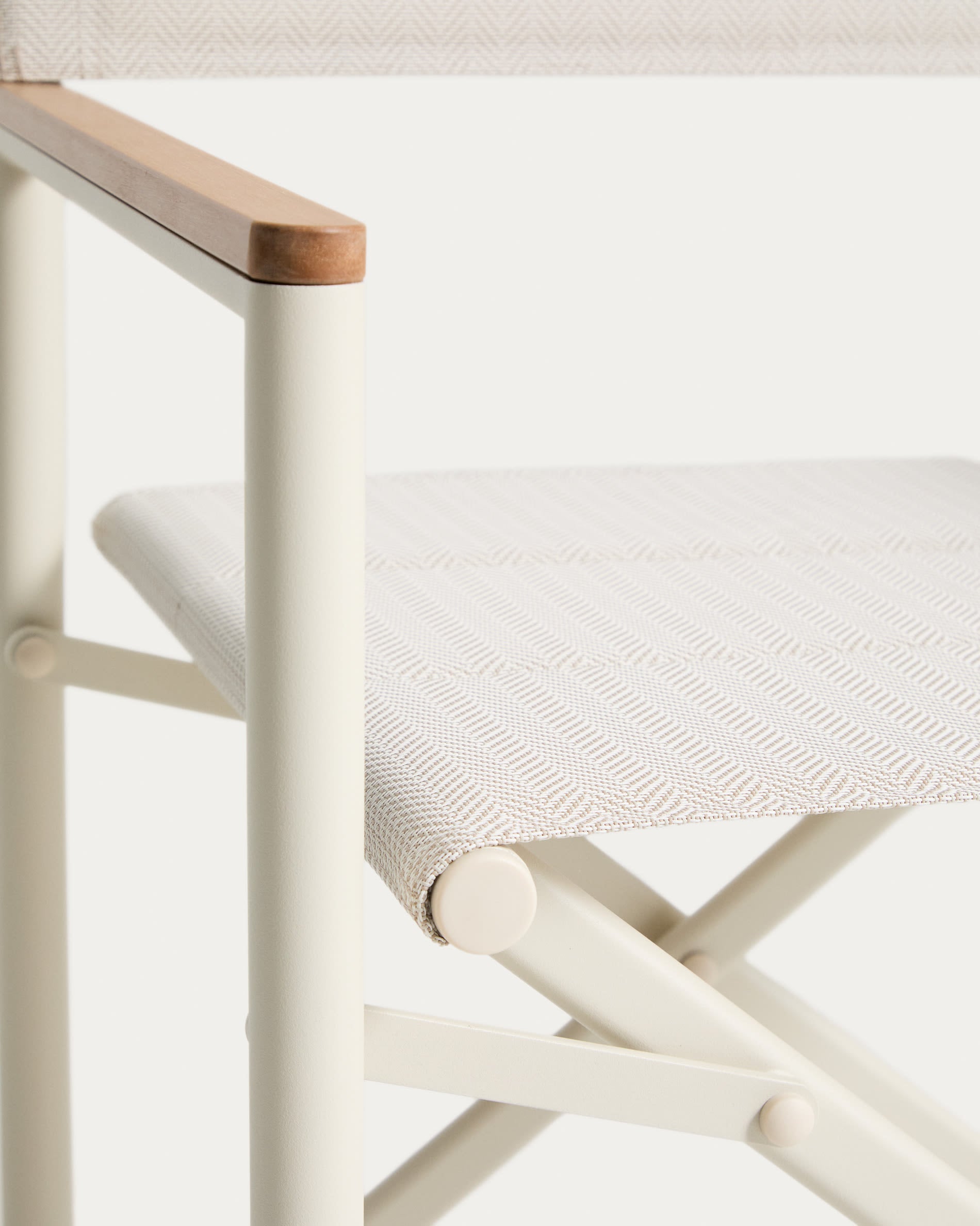 TISNO Ecru Folding Garden Chair