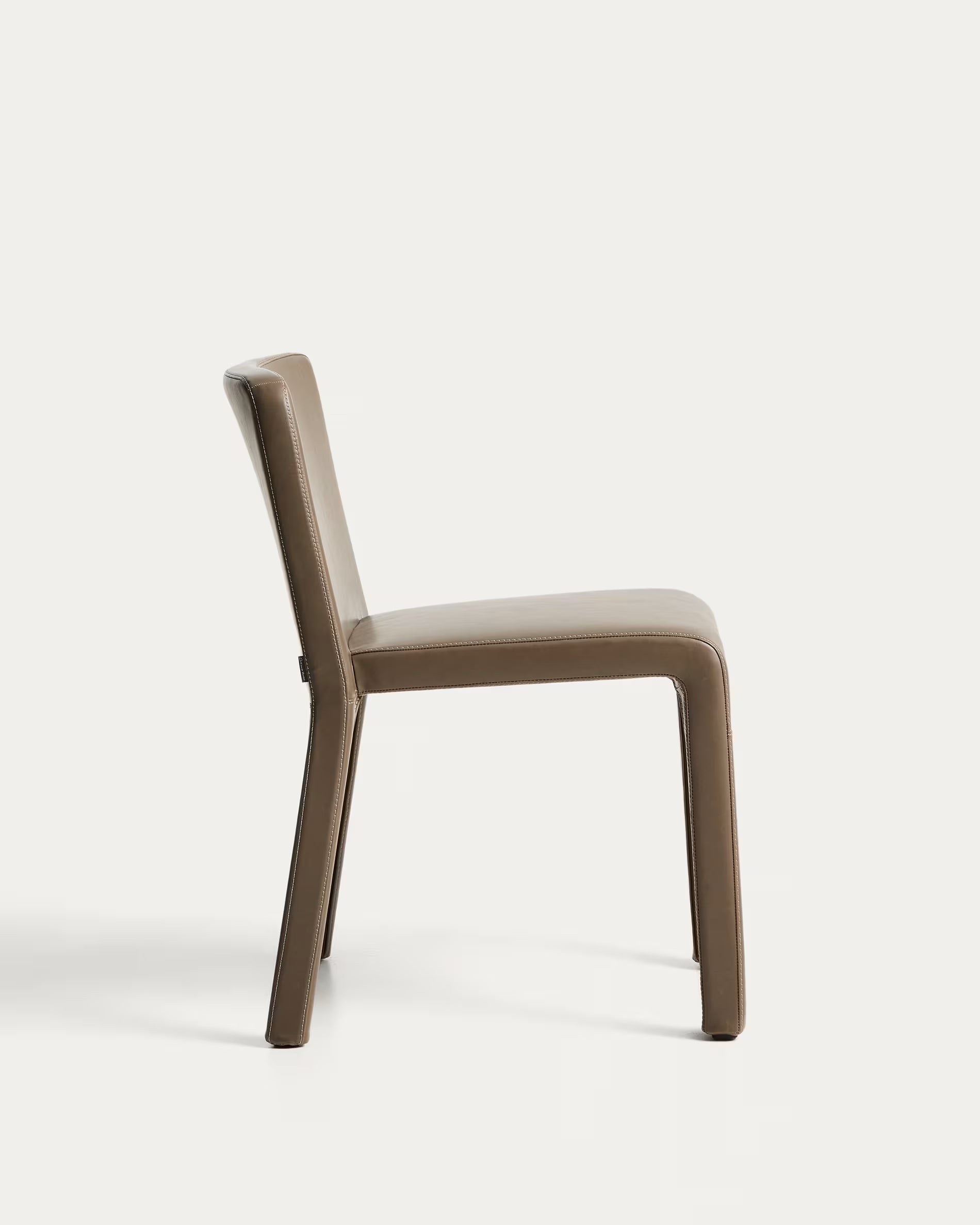 LORIA Chair Brown