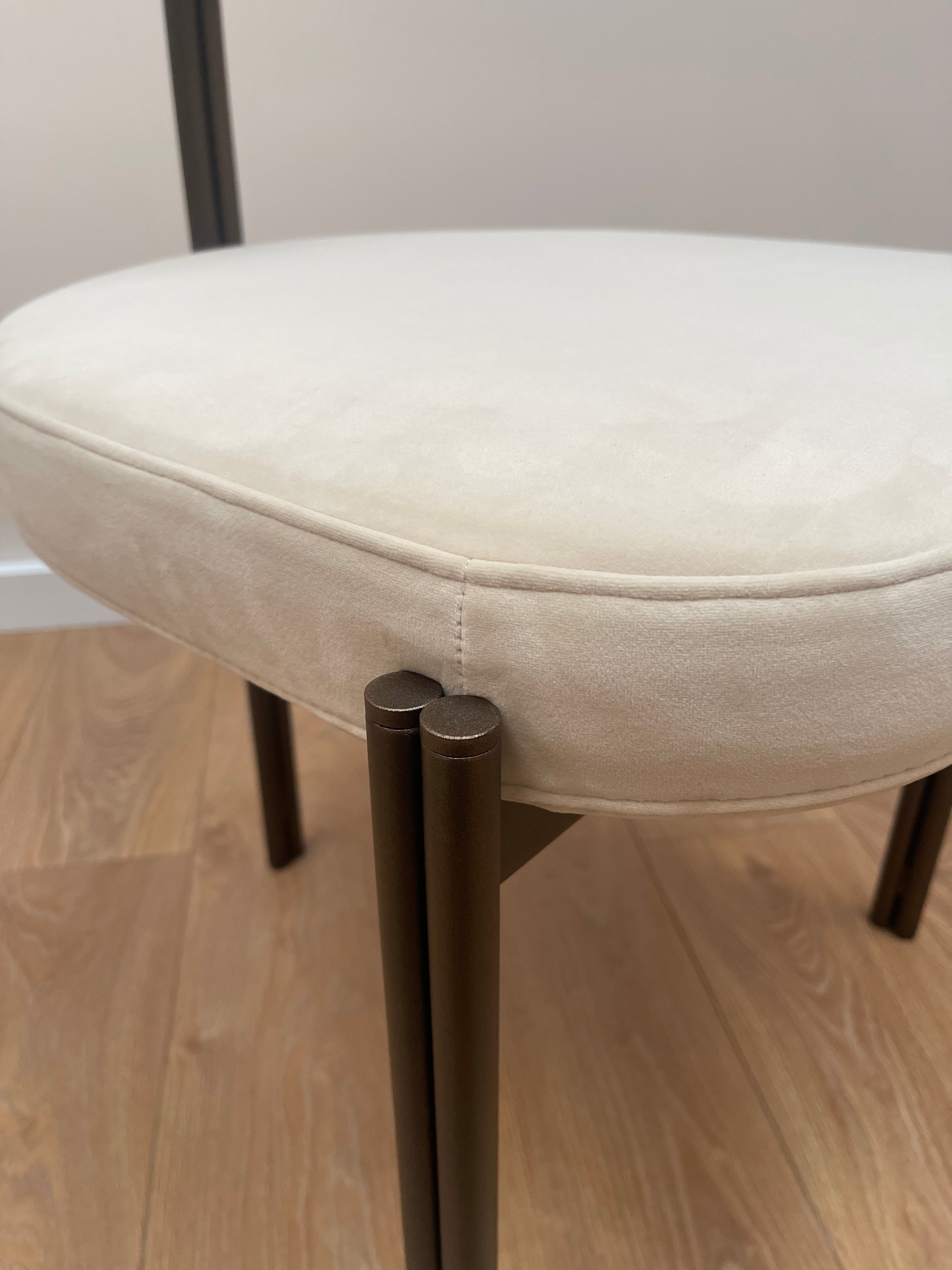 Samtstuhl CAILLOU beige - Ausstellungsstück