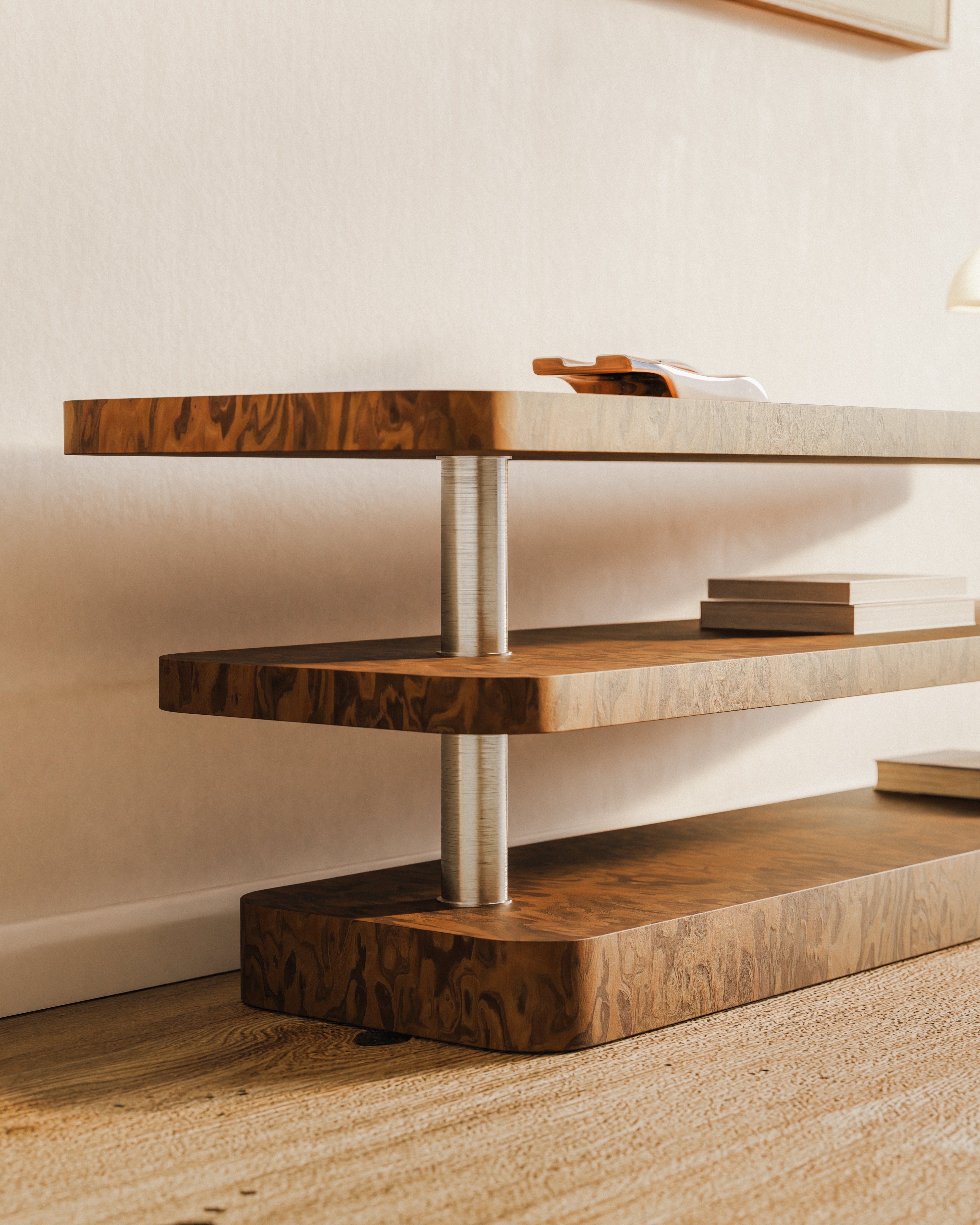 RTV-Sideboard REL Furnier California Burl mit stählernen Elementen