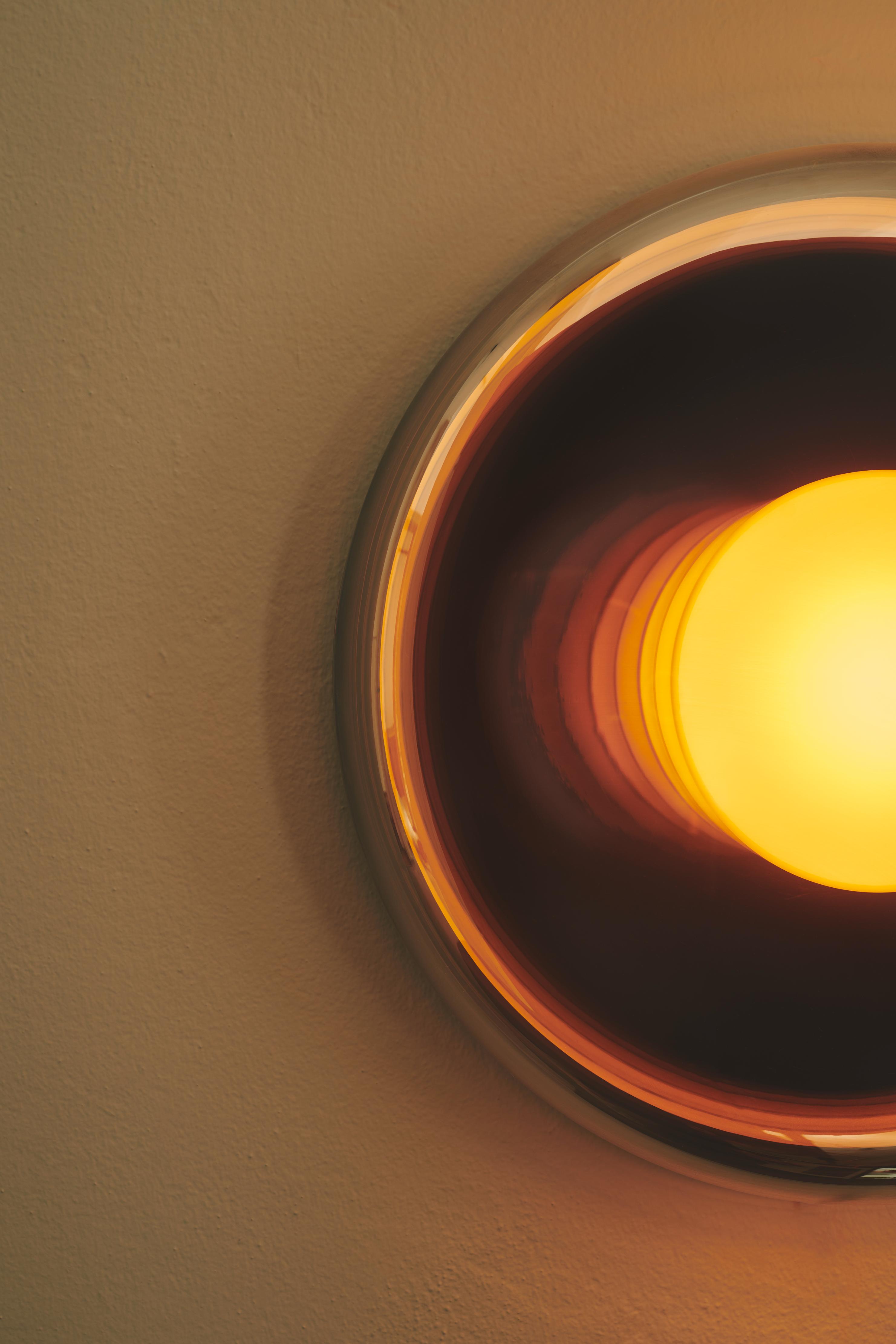 ENDLESS wall lamp coated glass