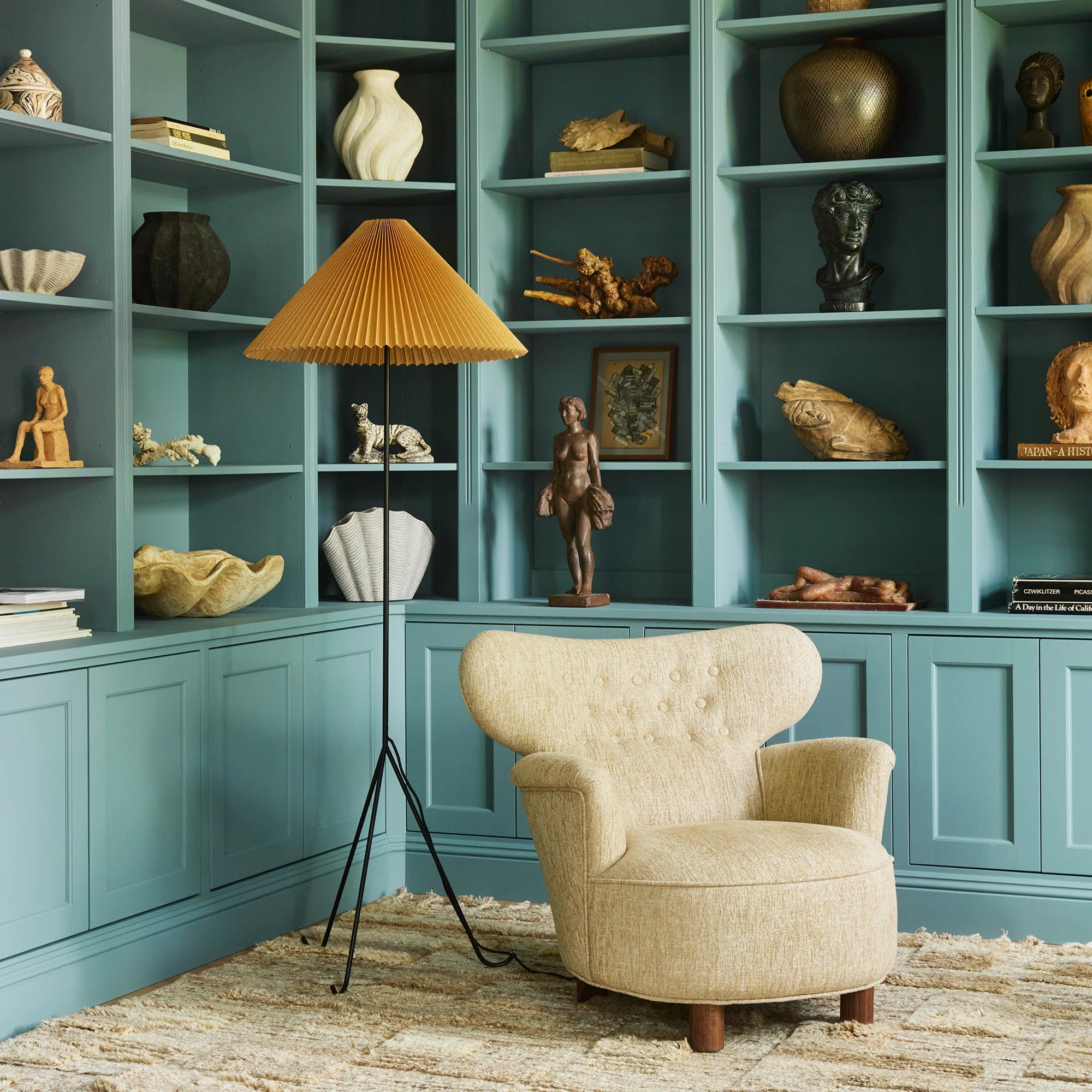 GERALDINE ochre floor lamp with black base