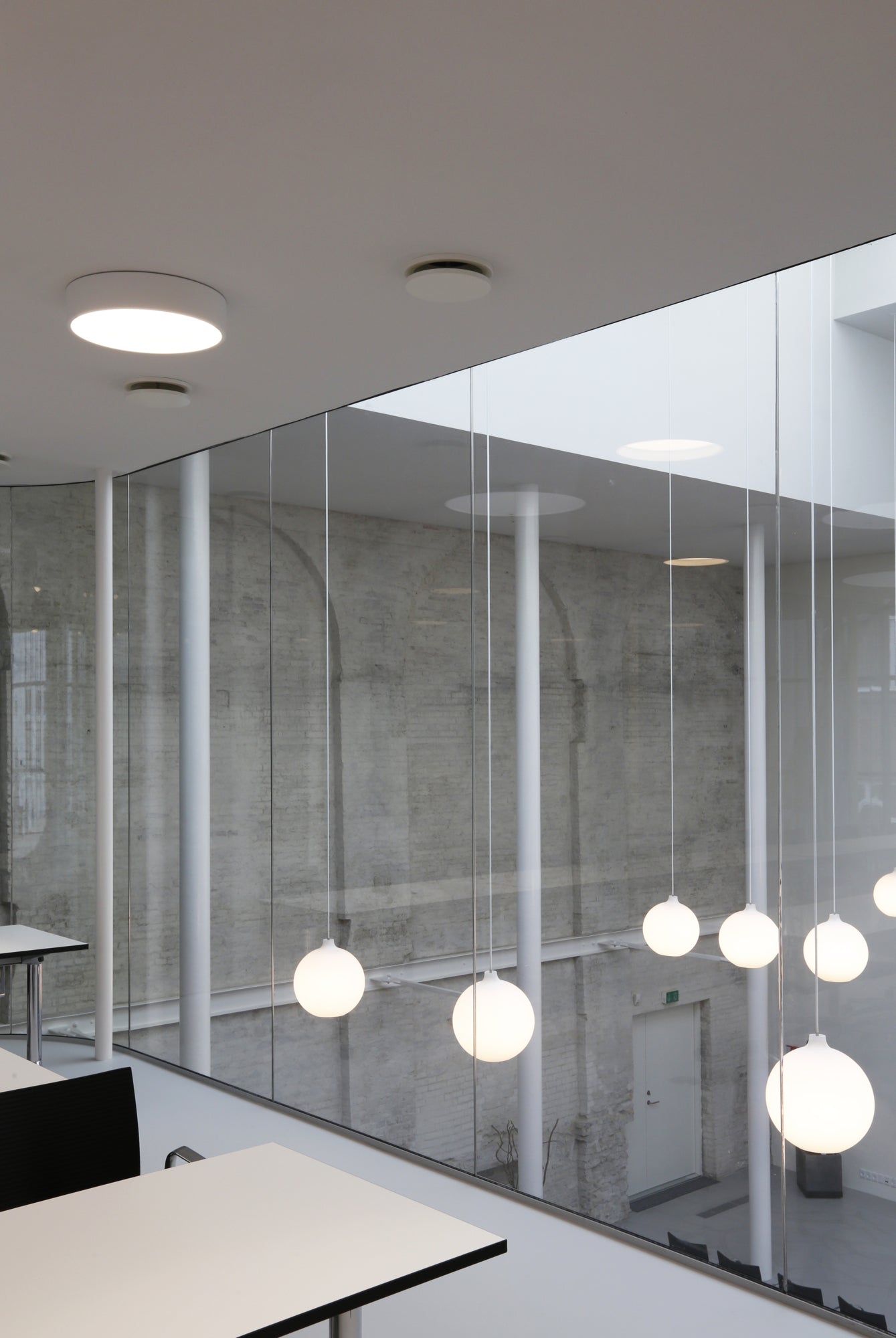 Pendelleuchte WOHLERT weißes Glas