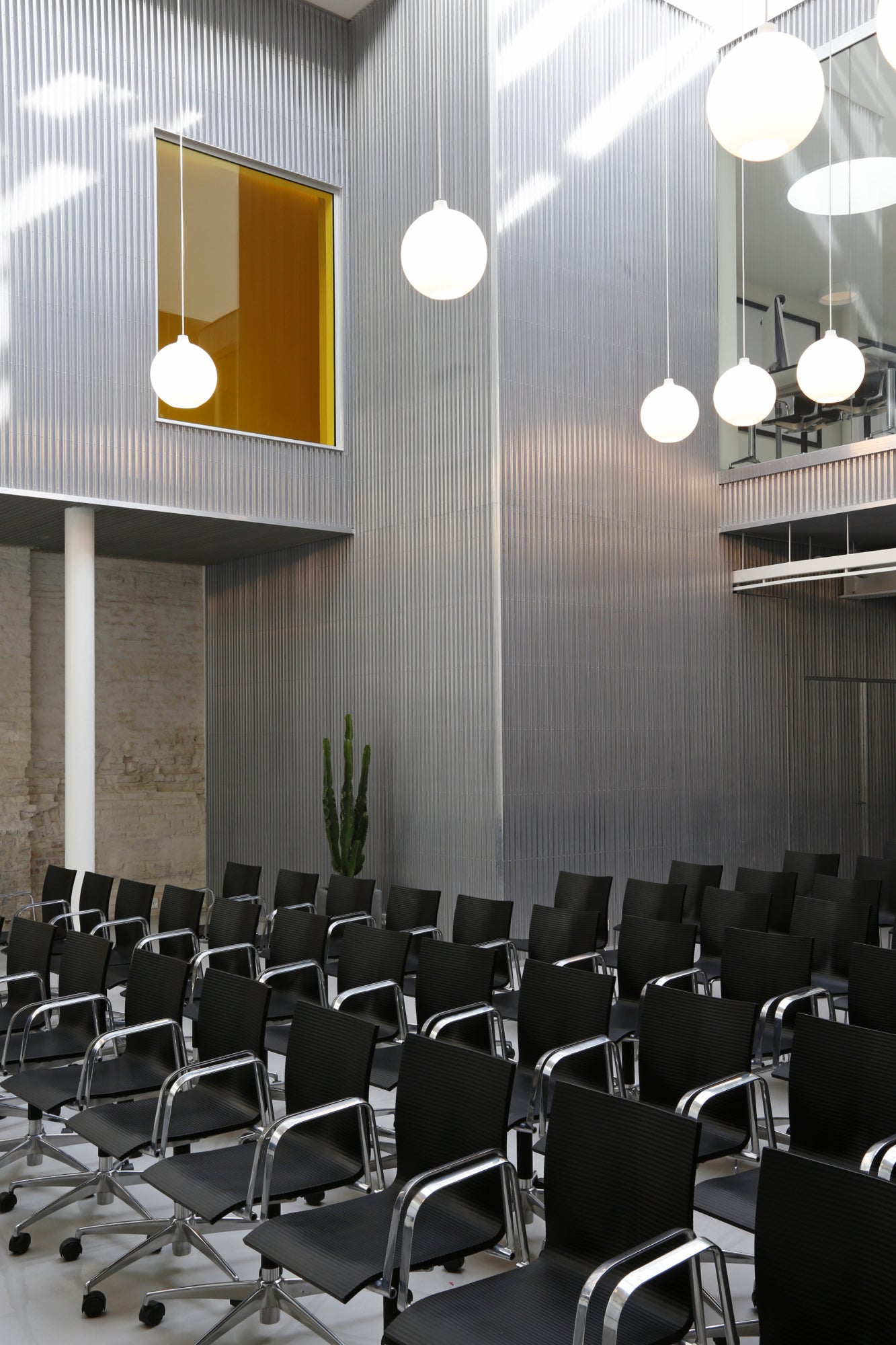 Pendelleuchte WOHLERT weißes Glas