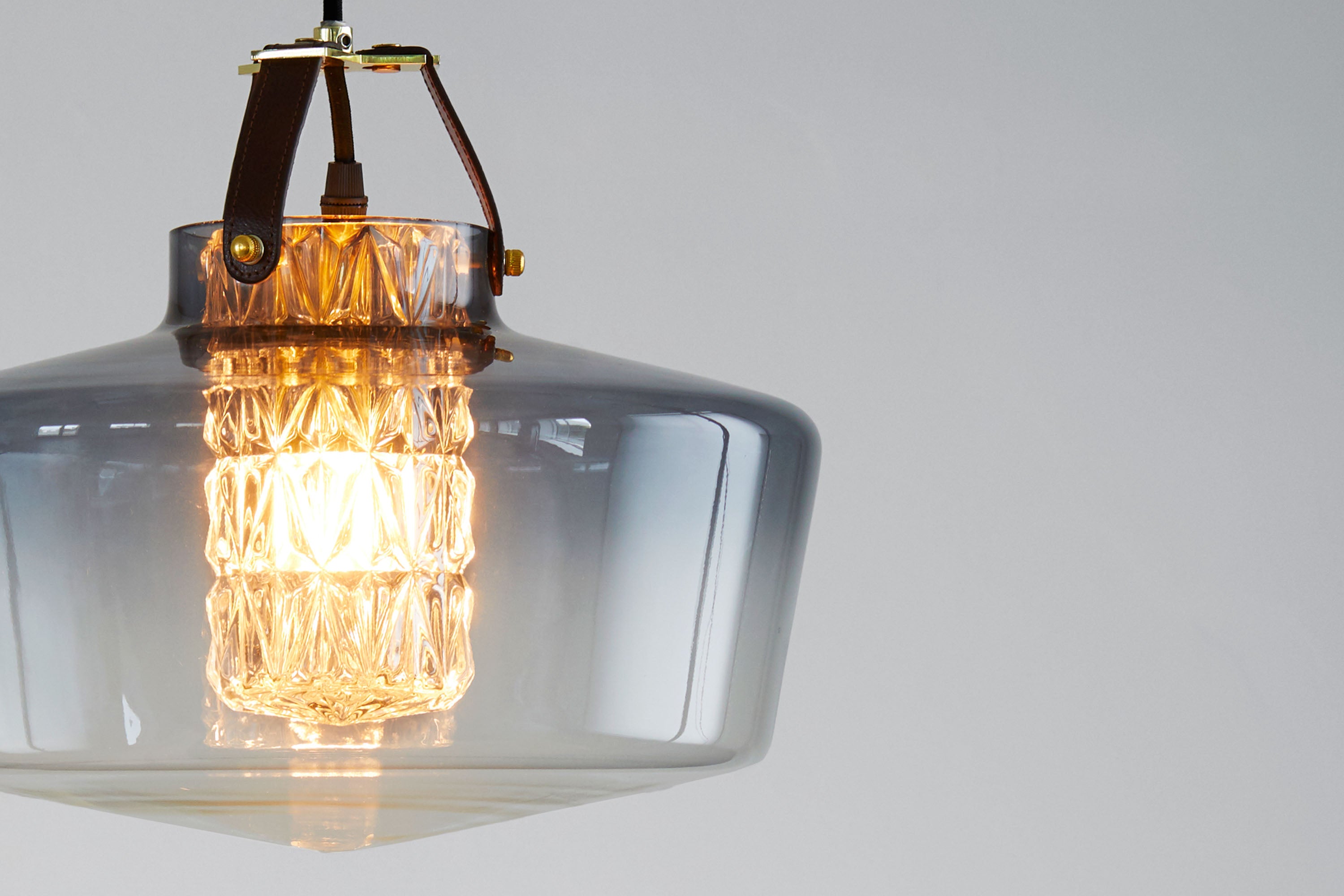 ADDICTED TO US pendant lamp smoky glass with cognac leather